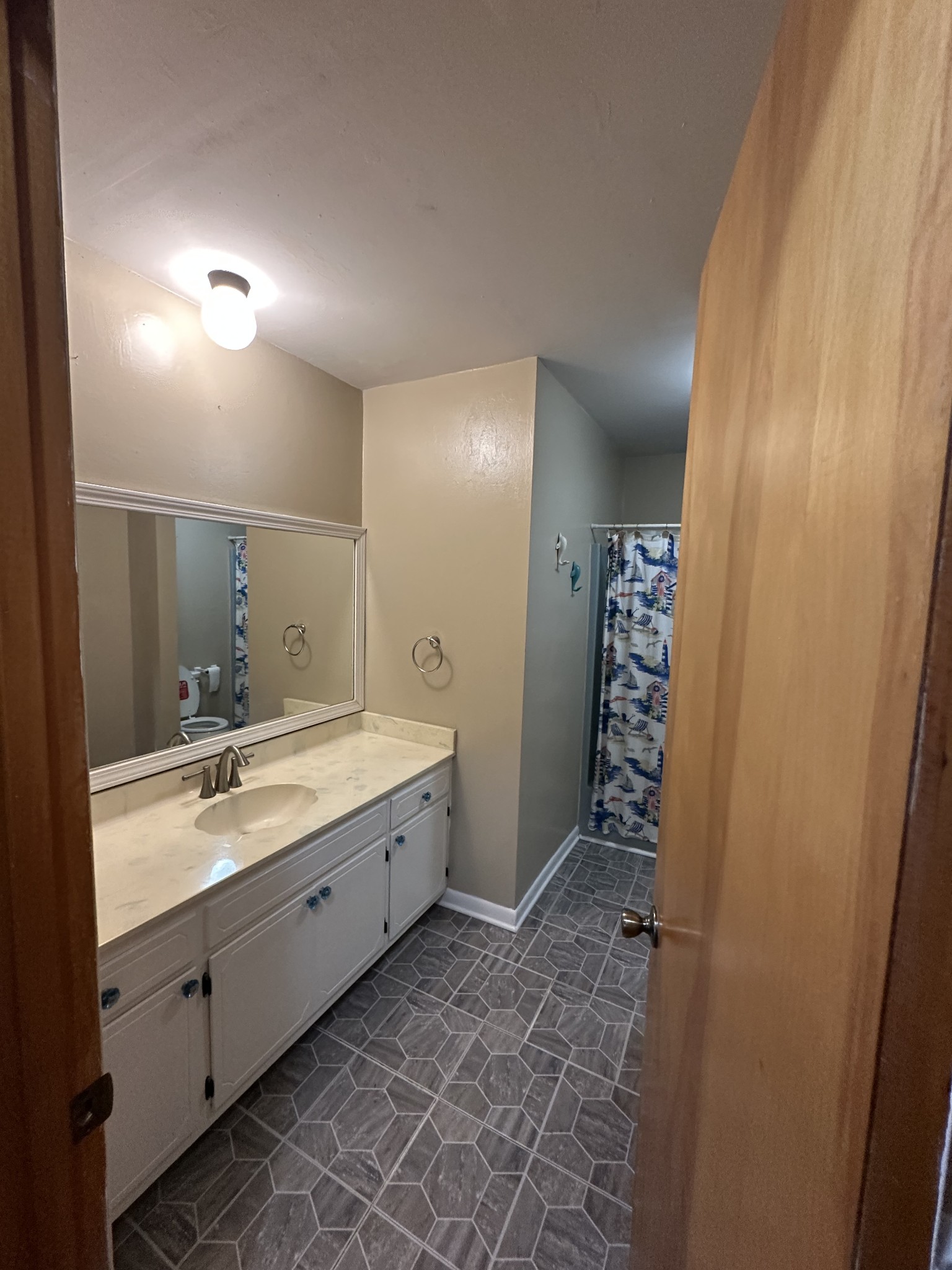 131 Woods Rd