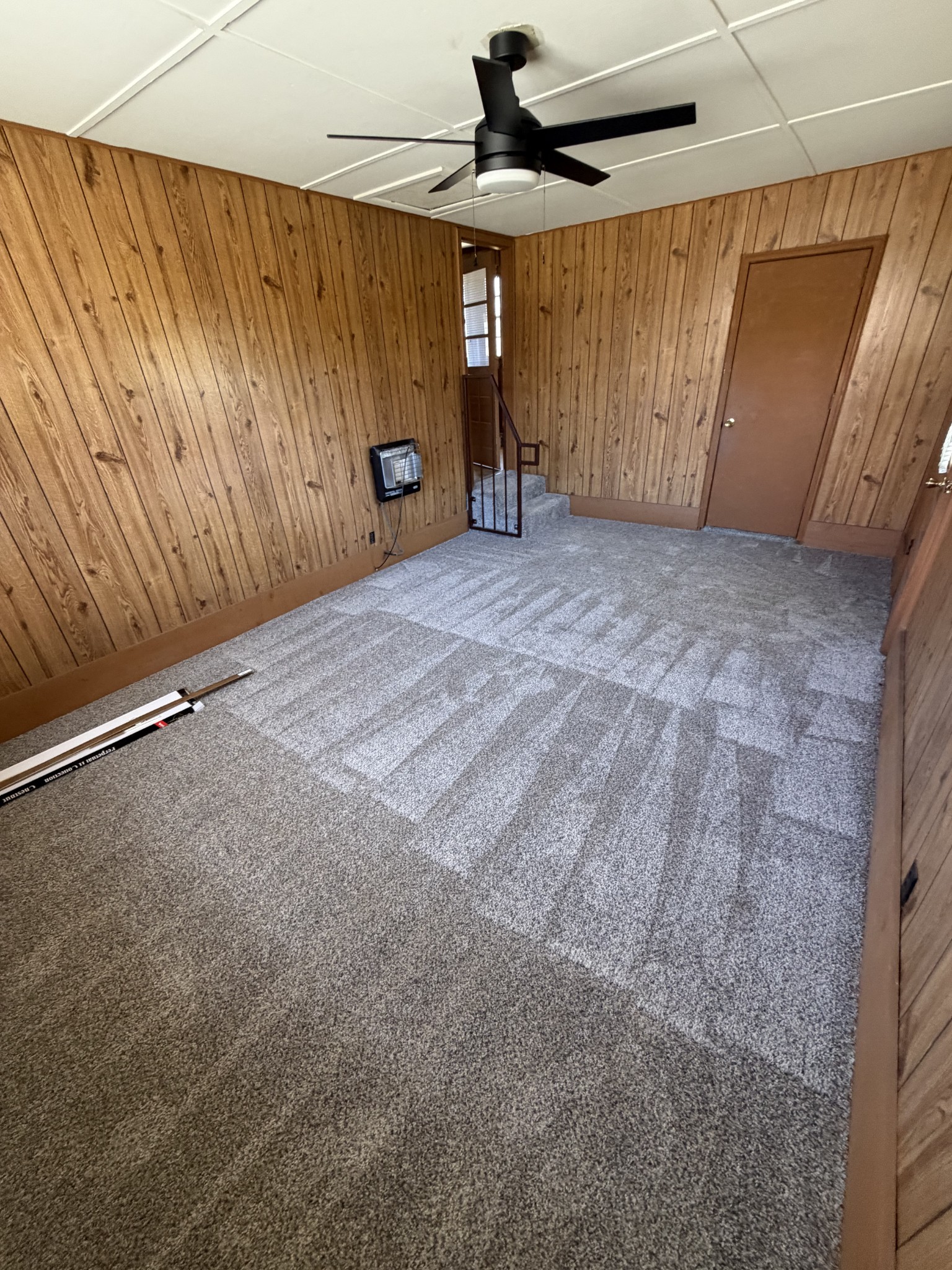 325 Meadow Ln