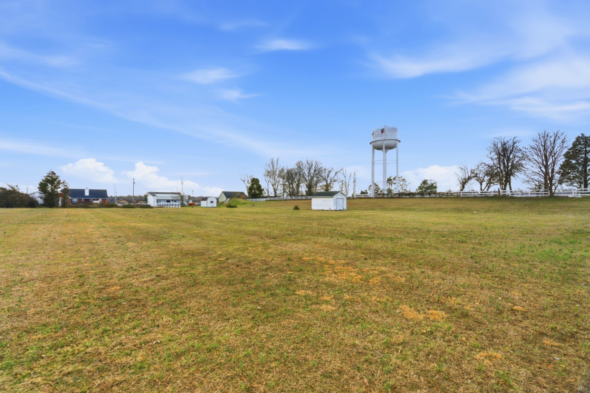 609 Hwy 52E