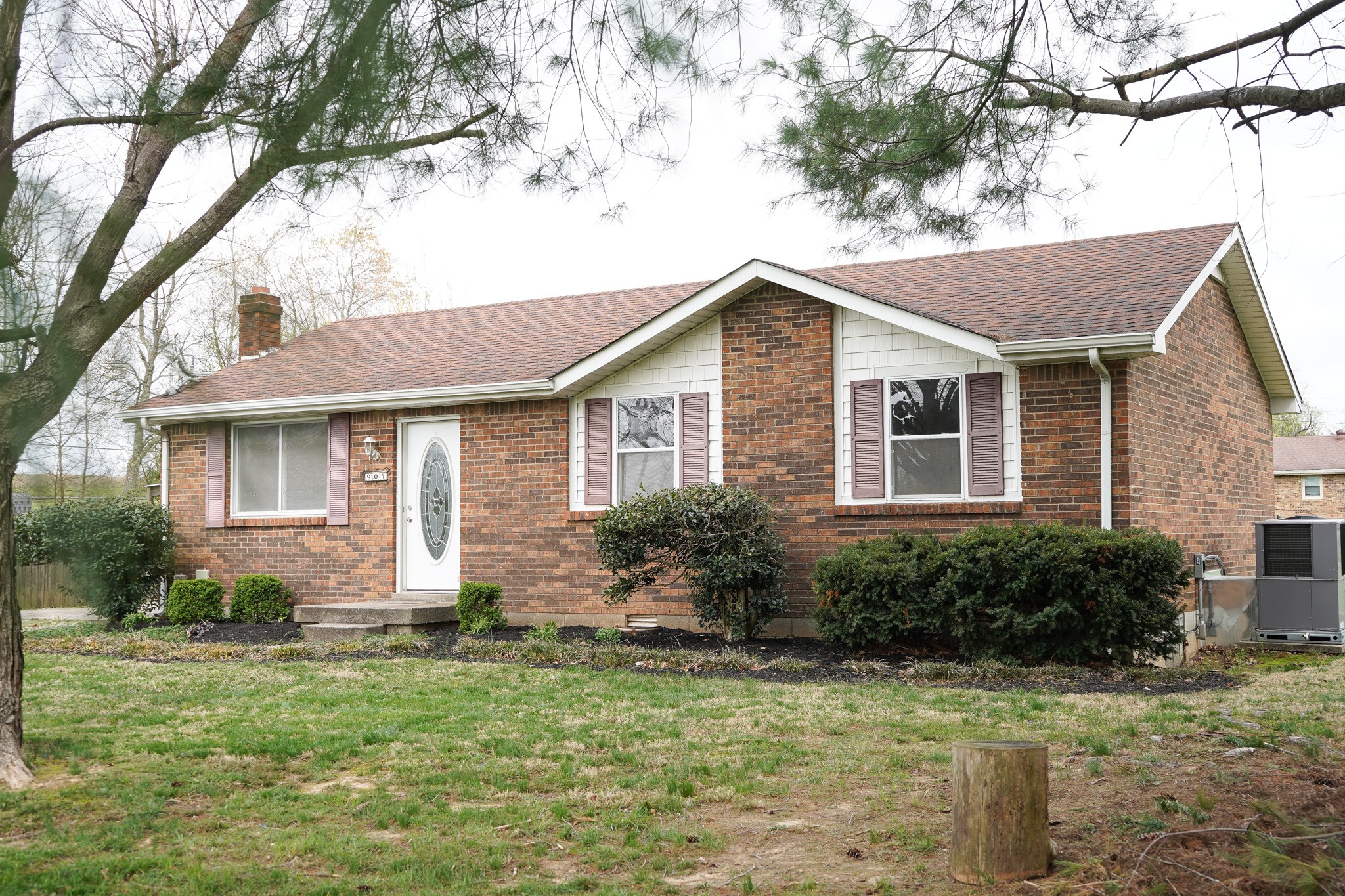 904 Hwy 52, E