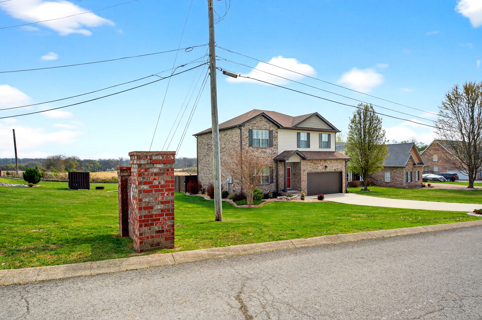 100 Emma Dr