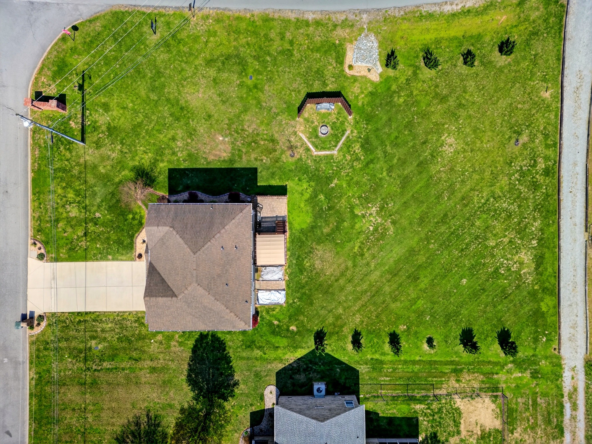 100 Emma Dr