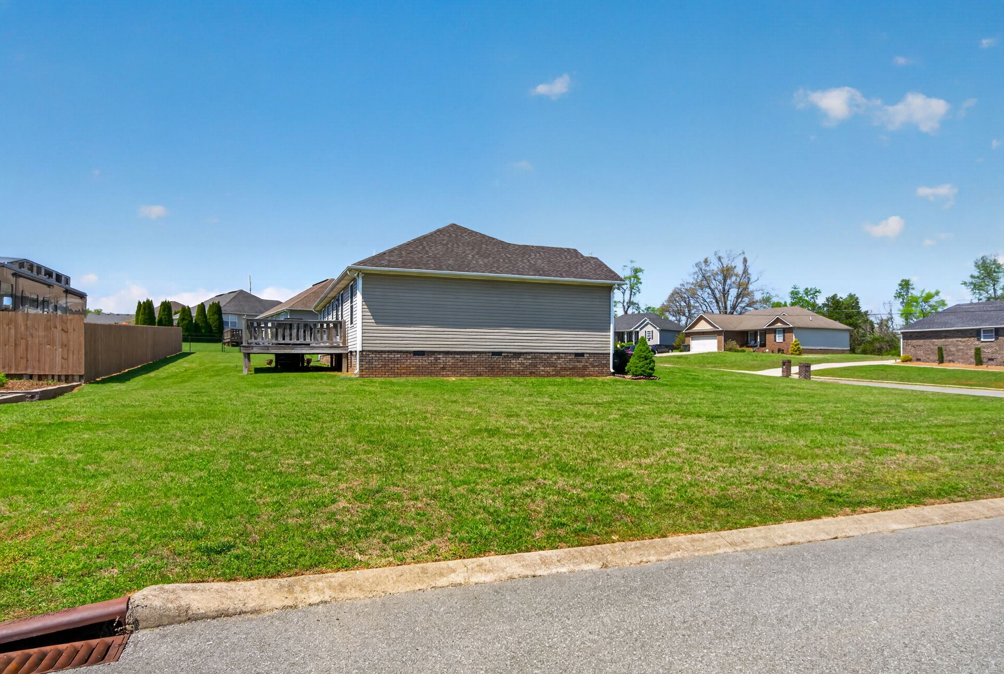 126 Hollands Way