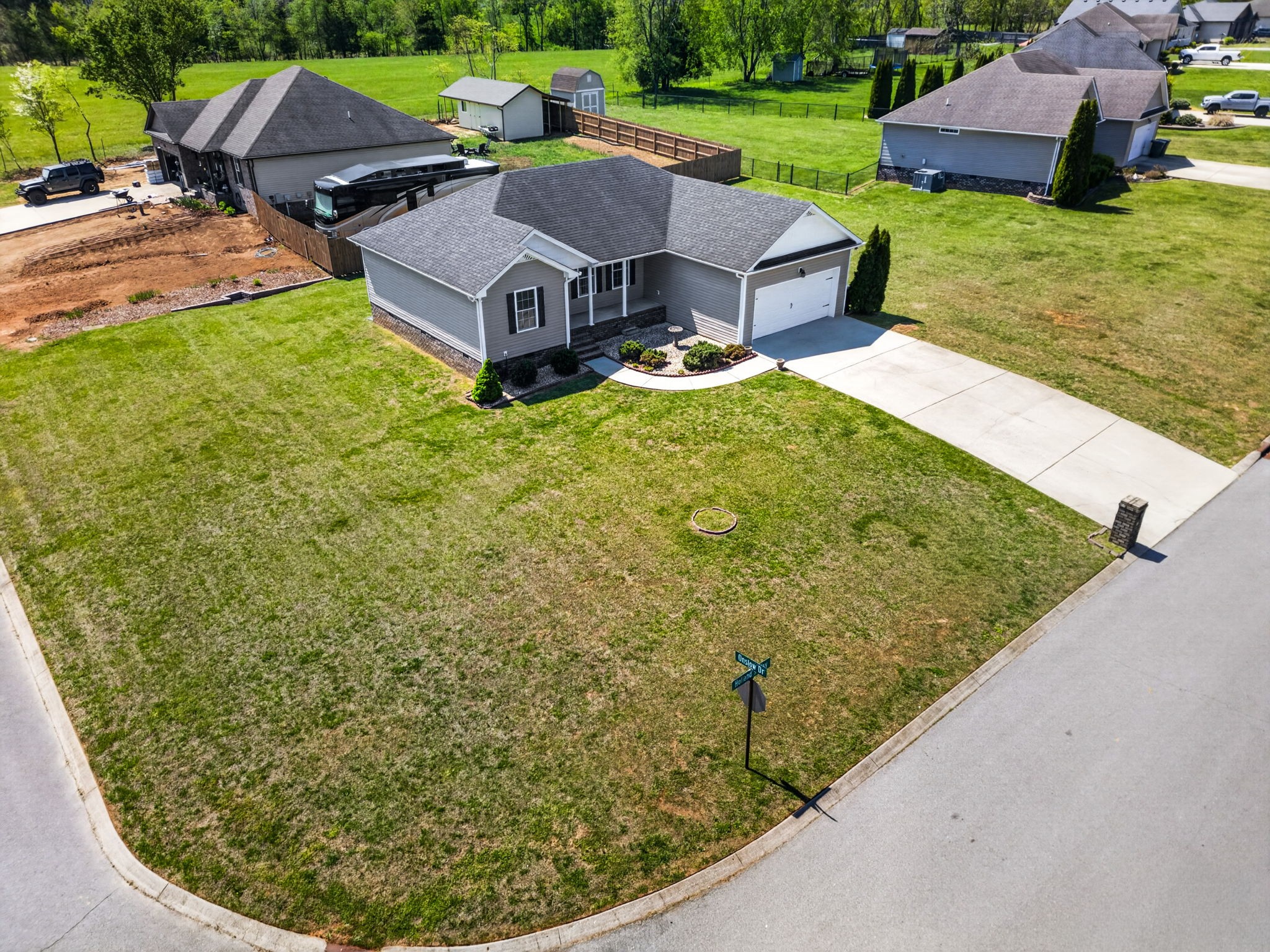 126 Hollands Way
