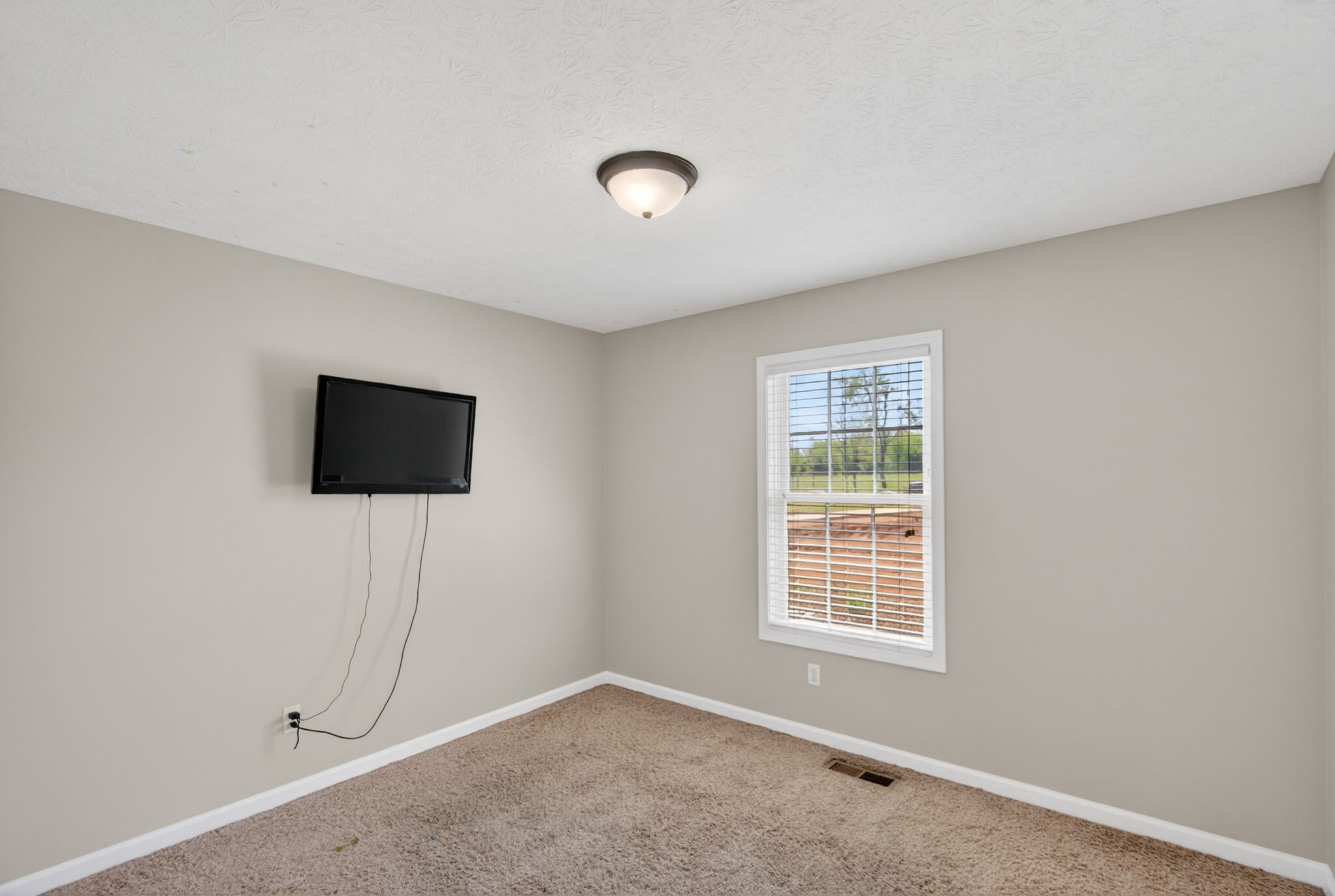 126 Hollands Way