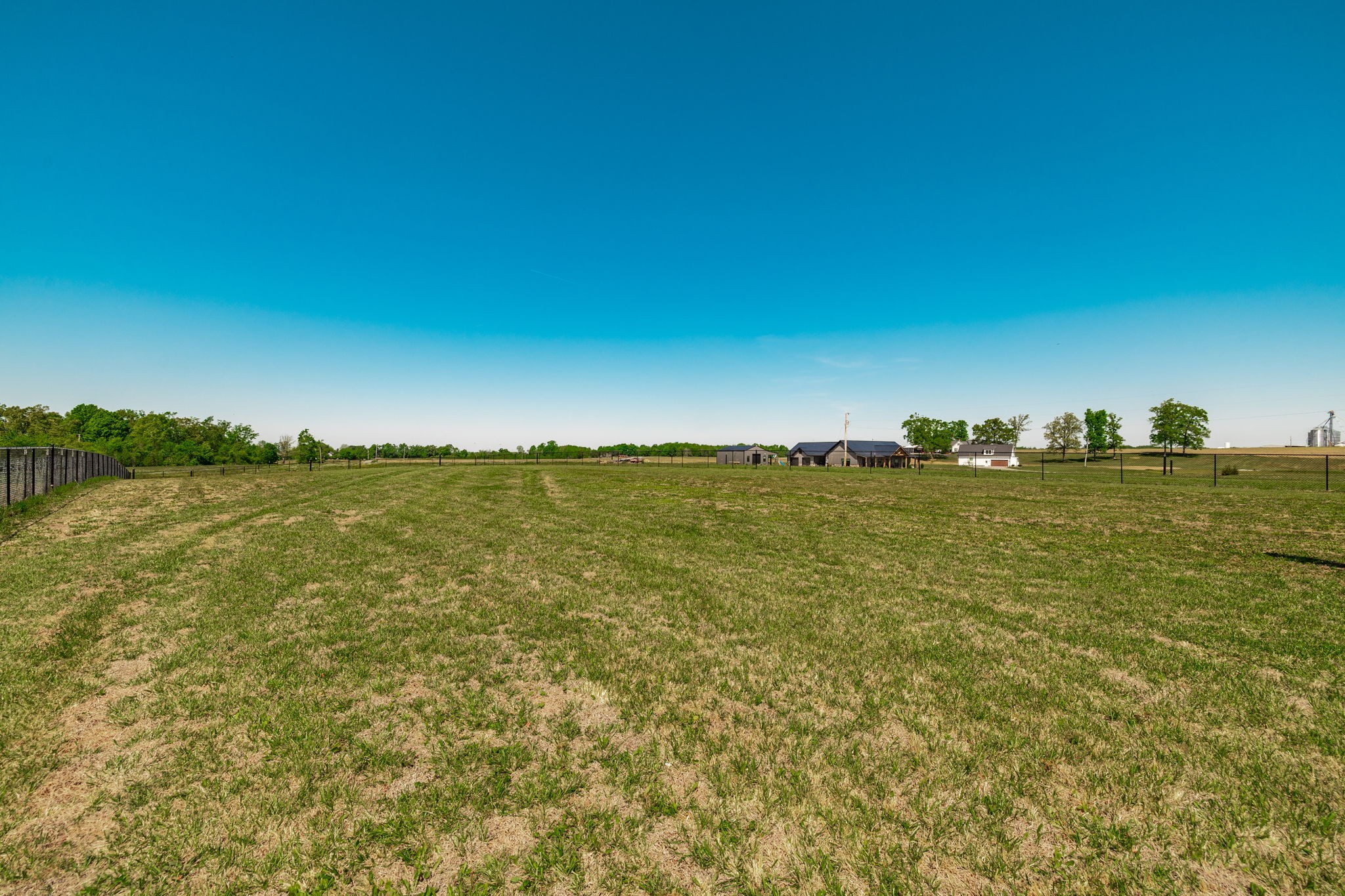 1323 N Corinth Rd