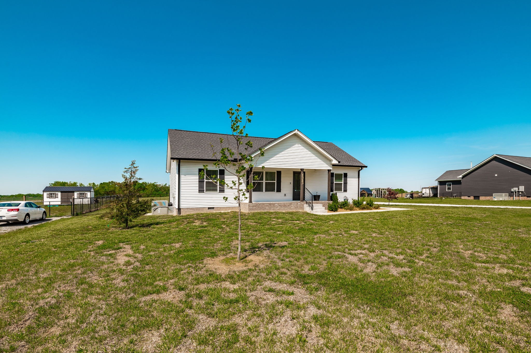 1323 N Corinth Rd