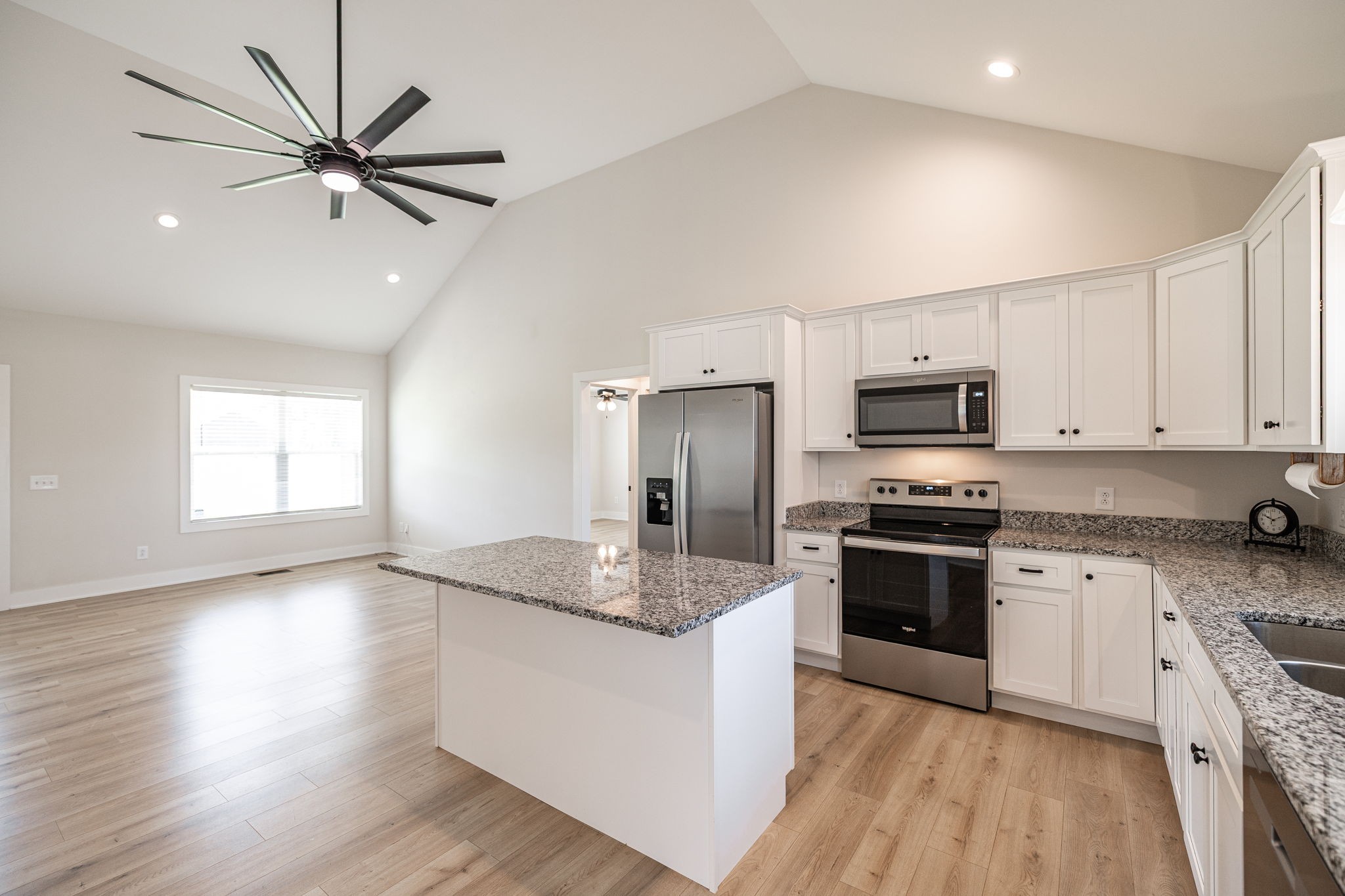 1323 N Corinth Rd