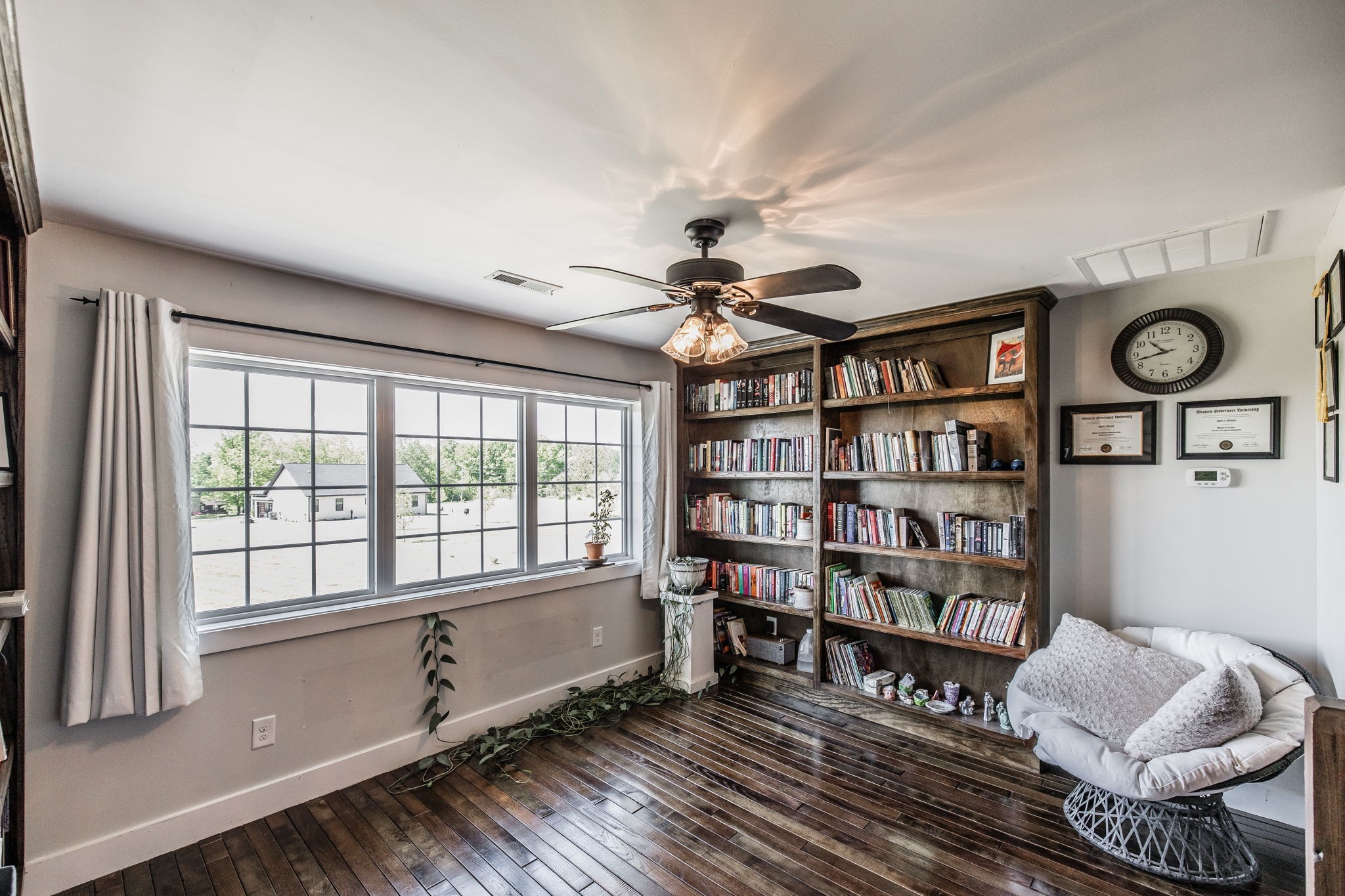 237 Lear Rd