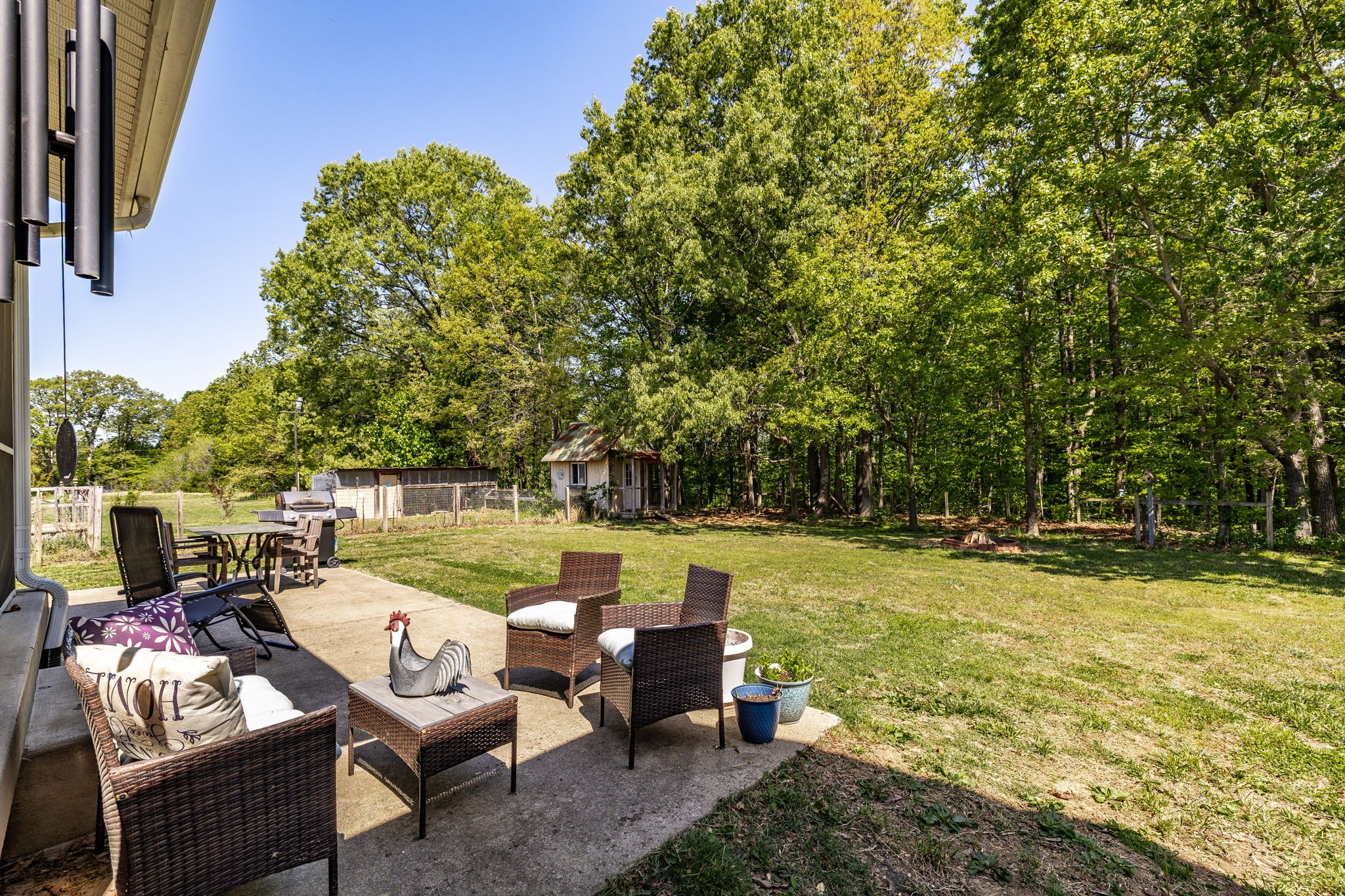 237 Lear Rd