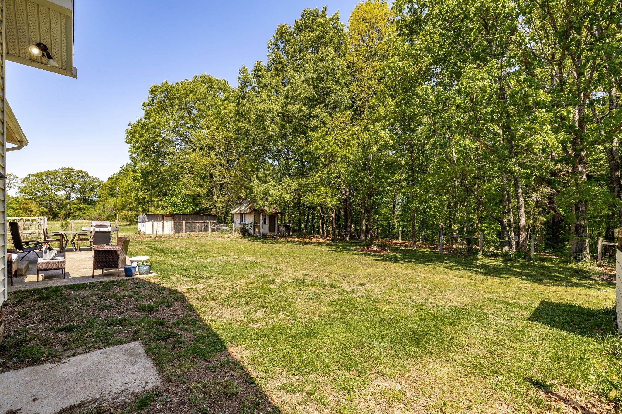 237 Lear Rd