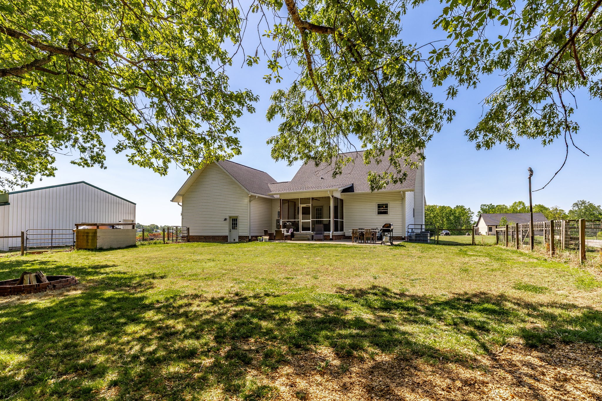 237 Lear Rd