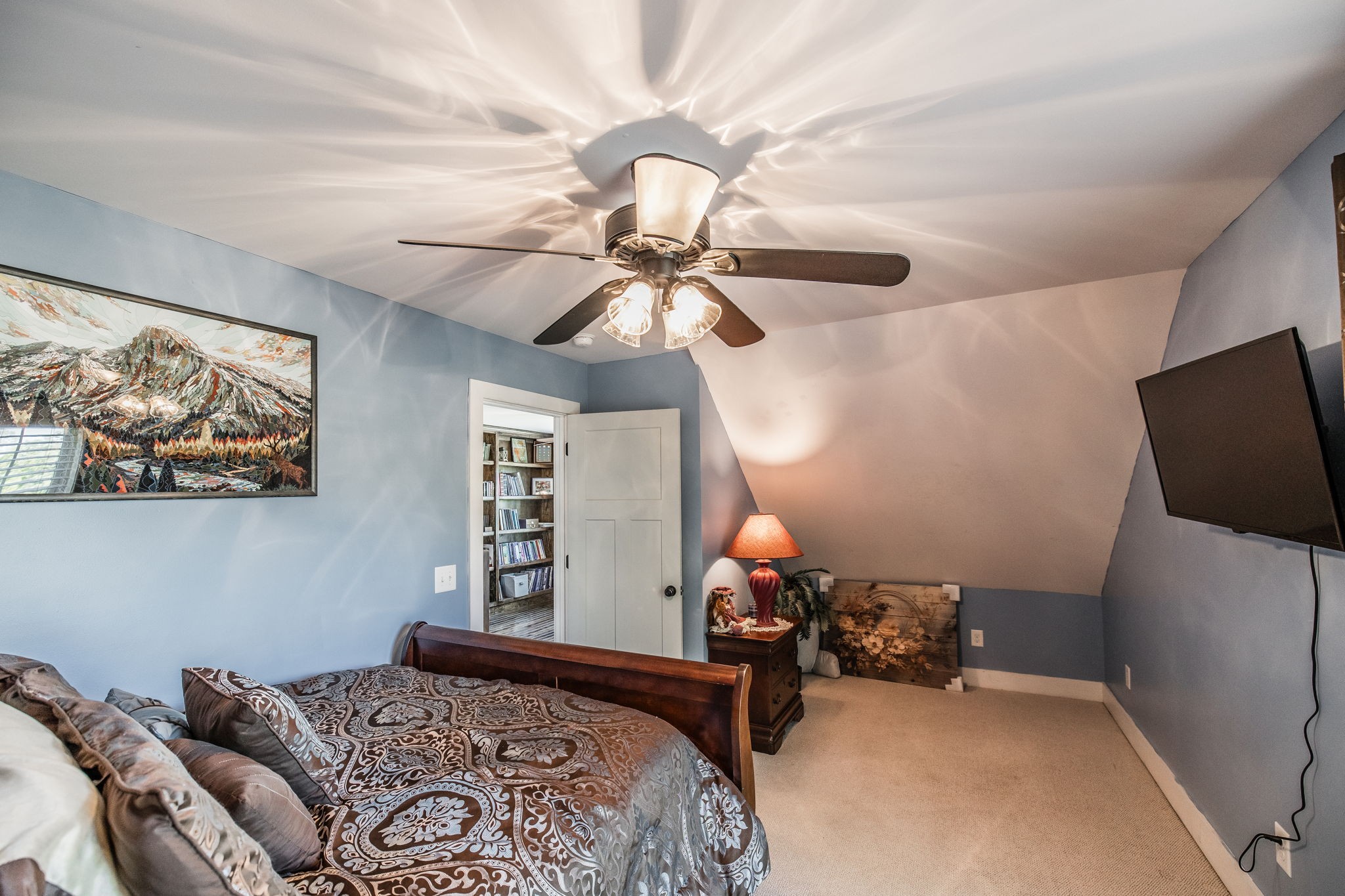 237 Lear Rd