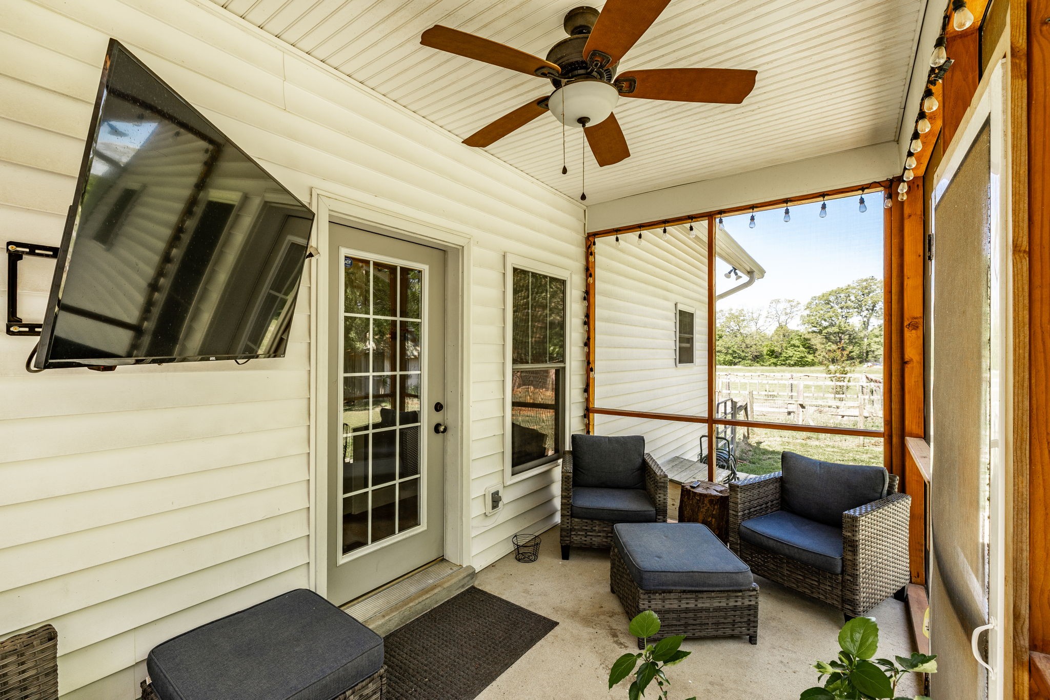 237 Lear Rd