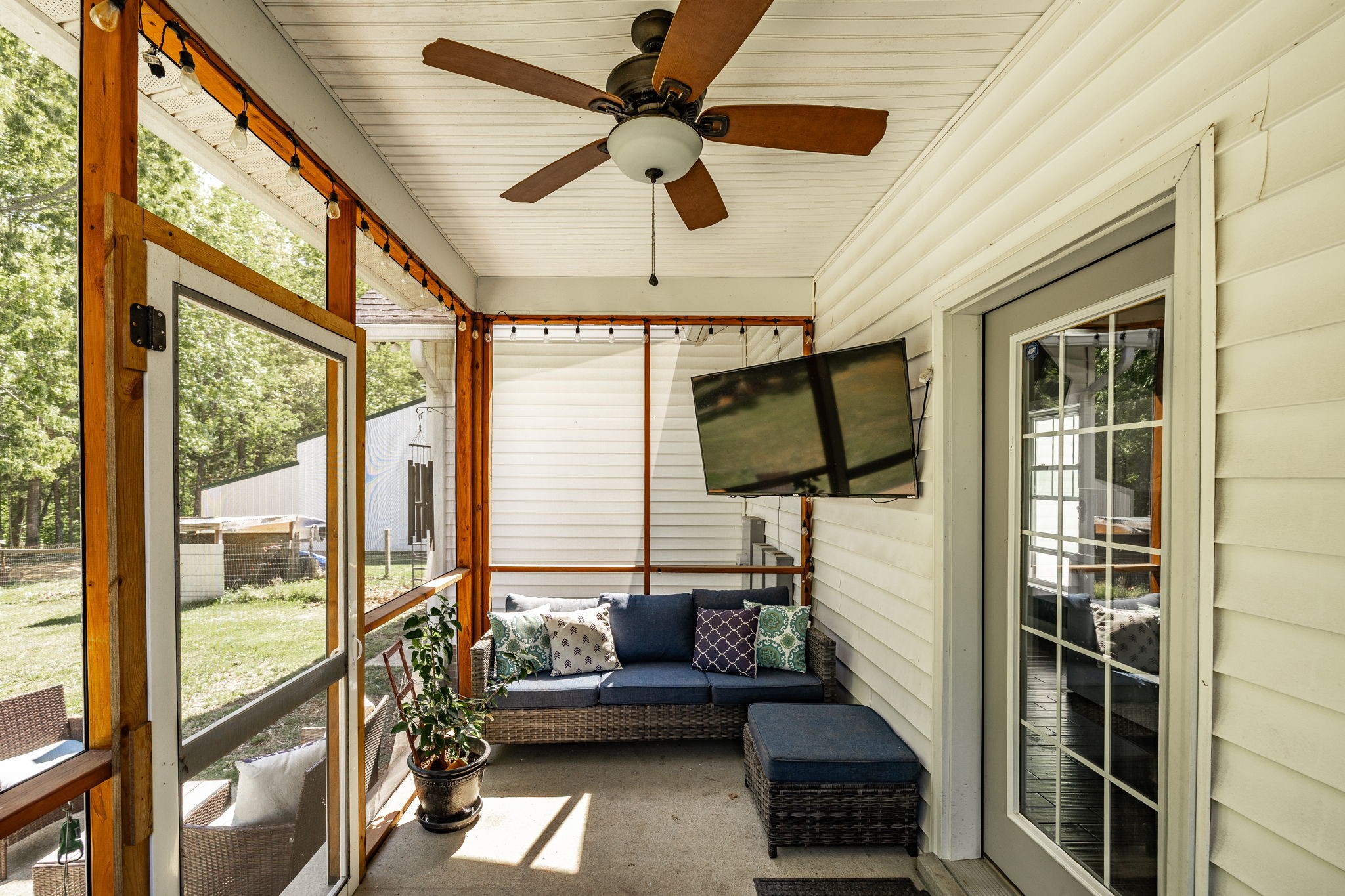 237 Lear Rd