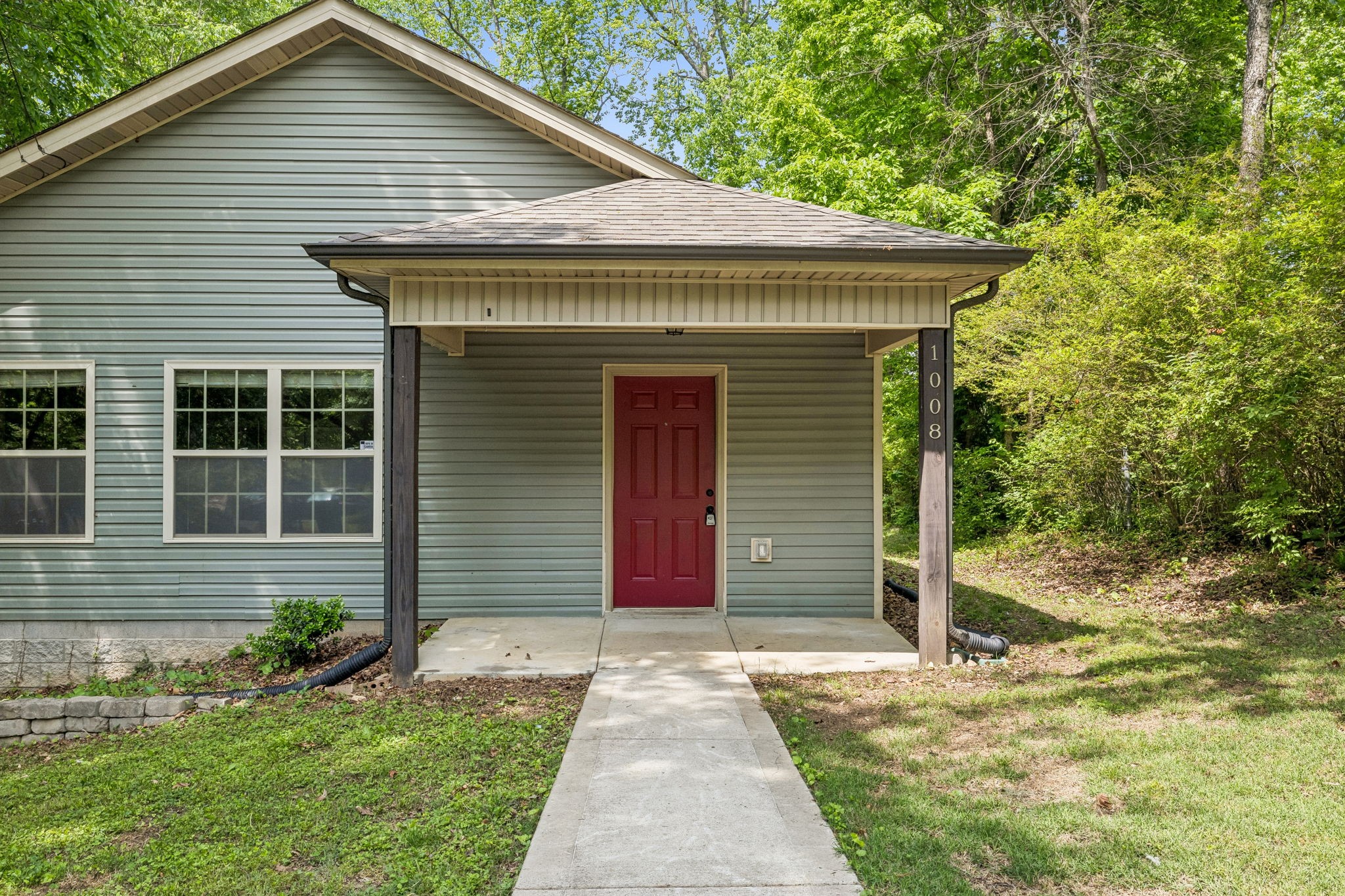 1008 Swift Dr