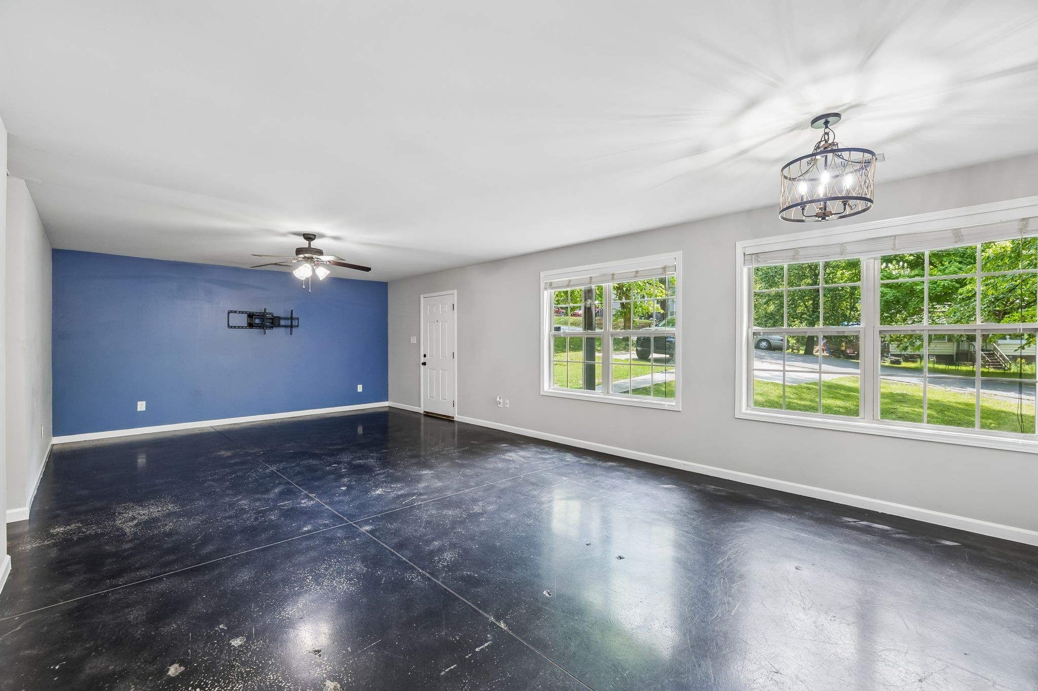 1008 Swift Dr