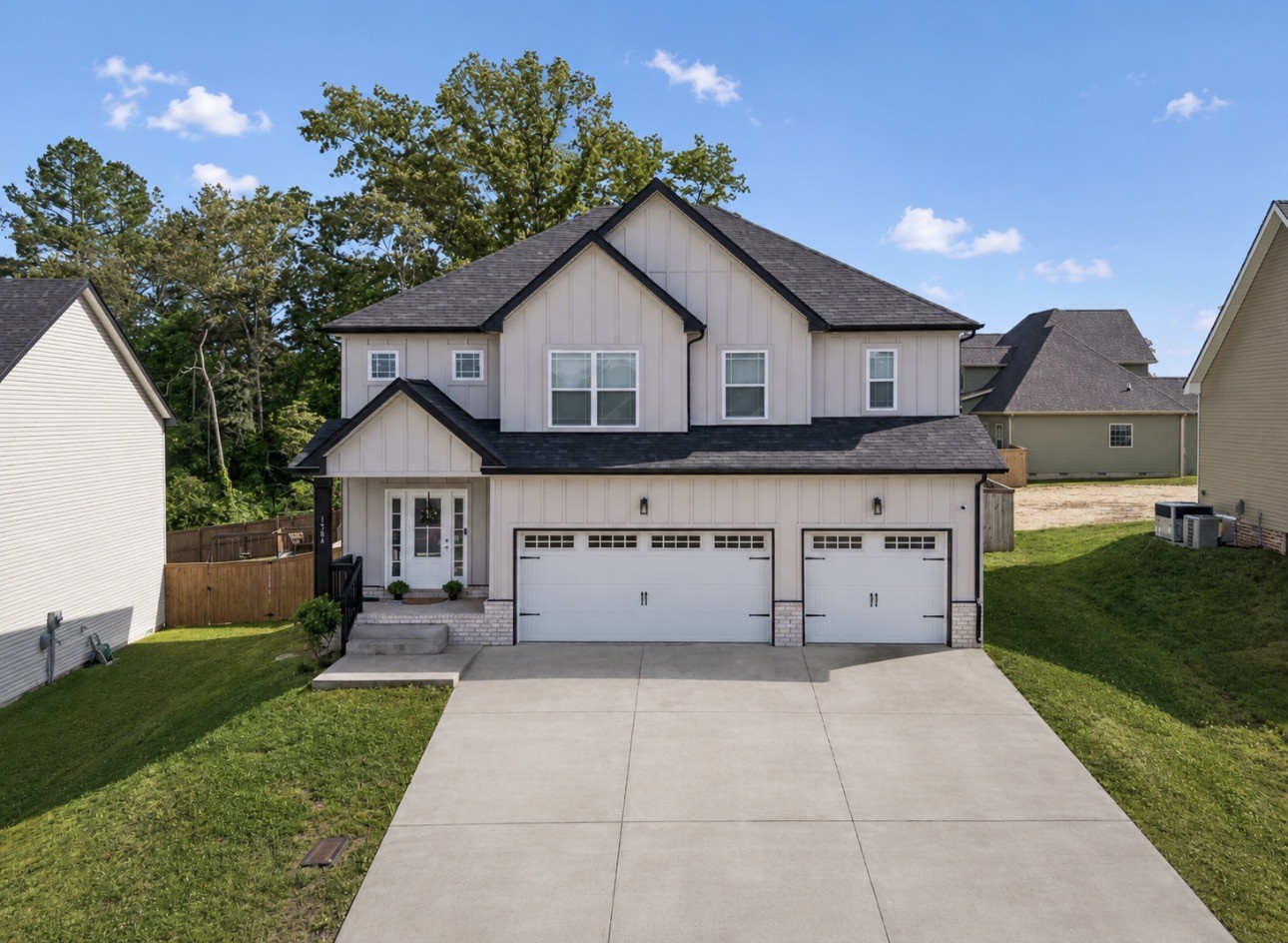 1584 Malone Way