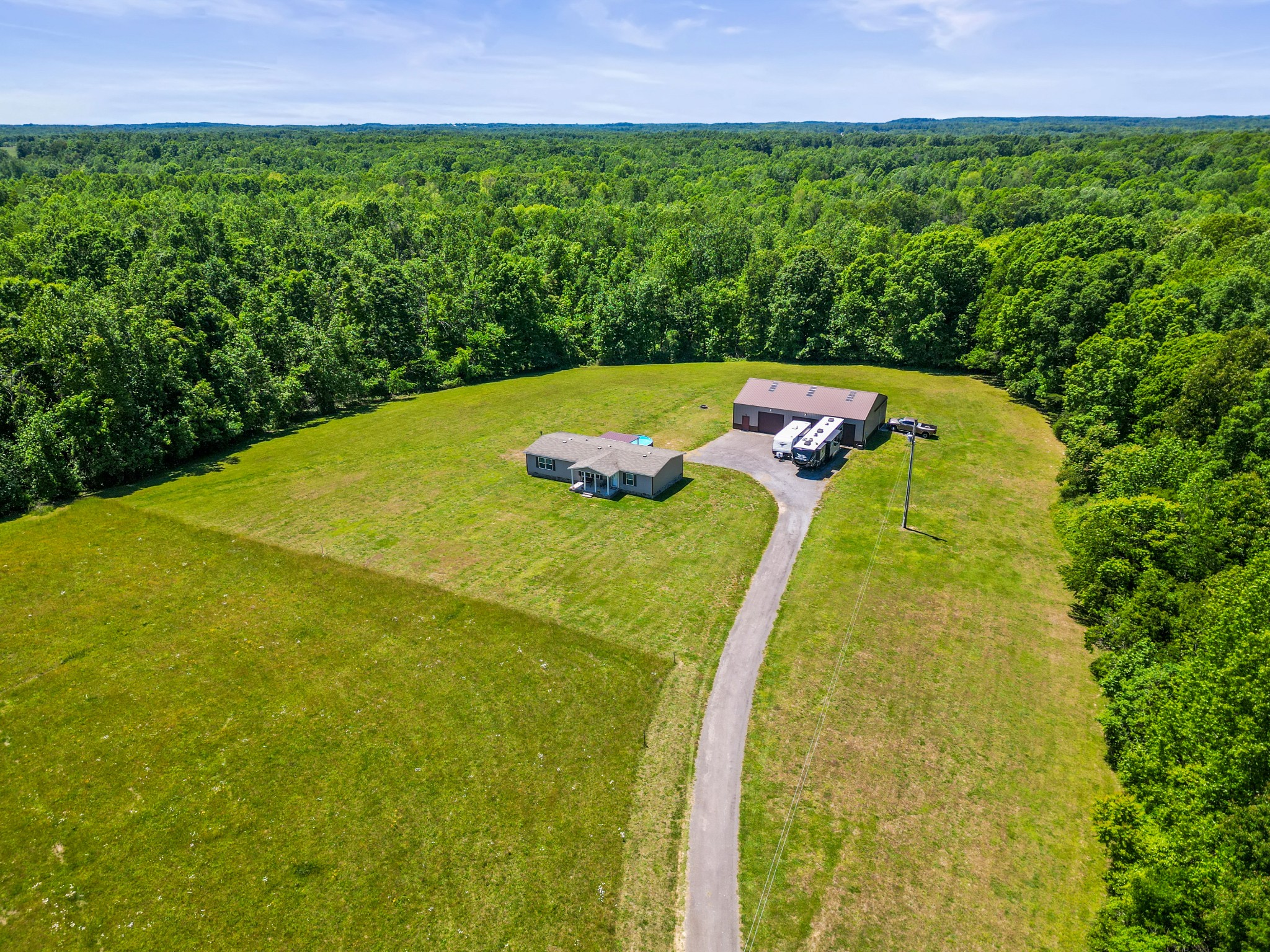5555 King Robert Ln