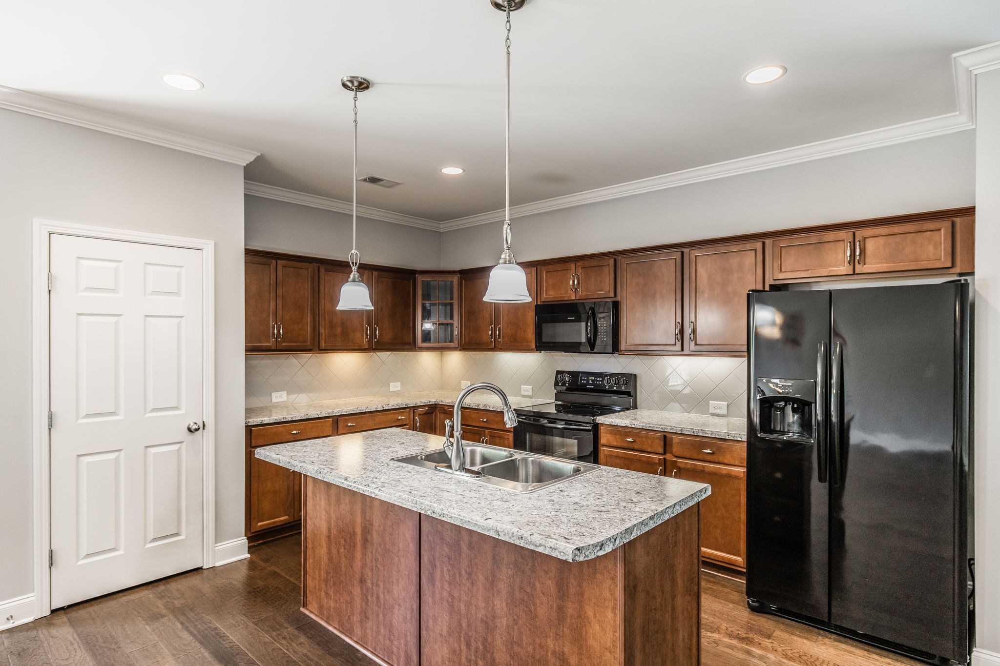 214 Telavera Dr