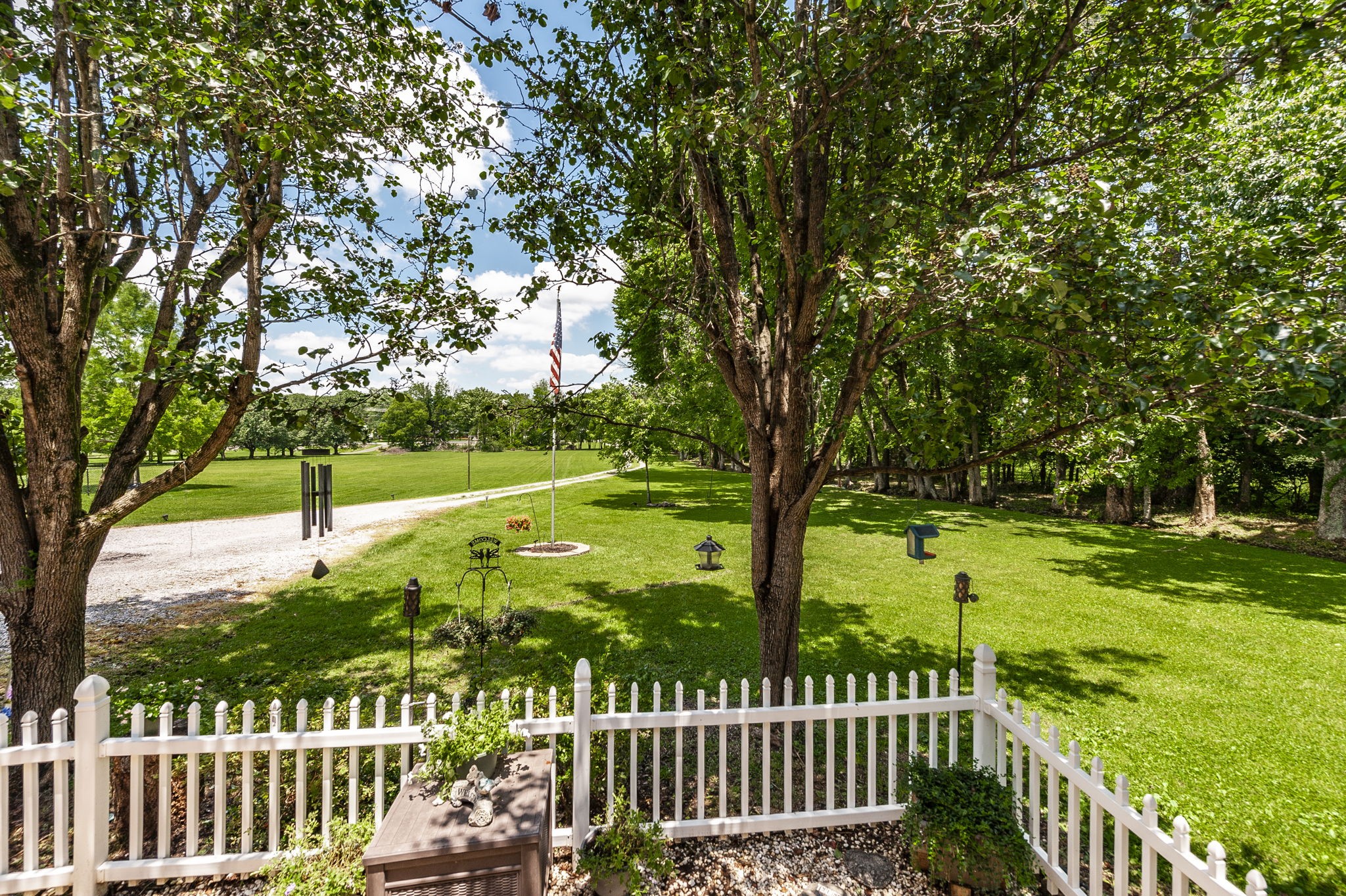 1511 Long Hollow Pike