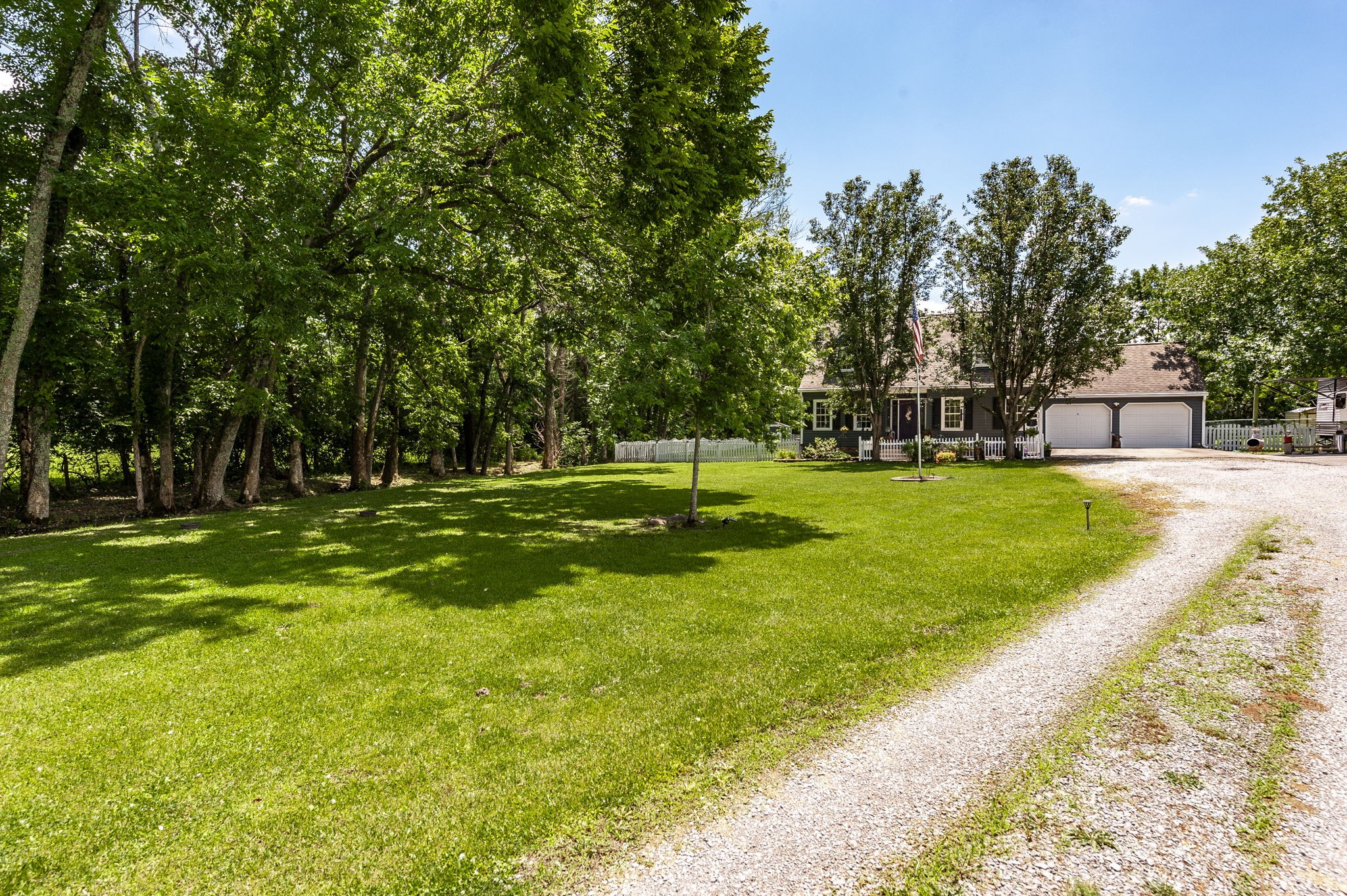 1511 Long Hollow Pike