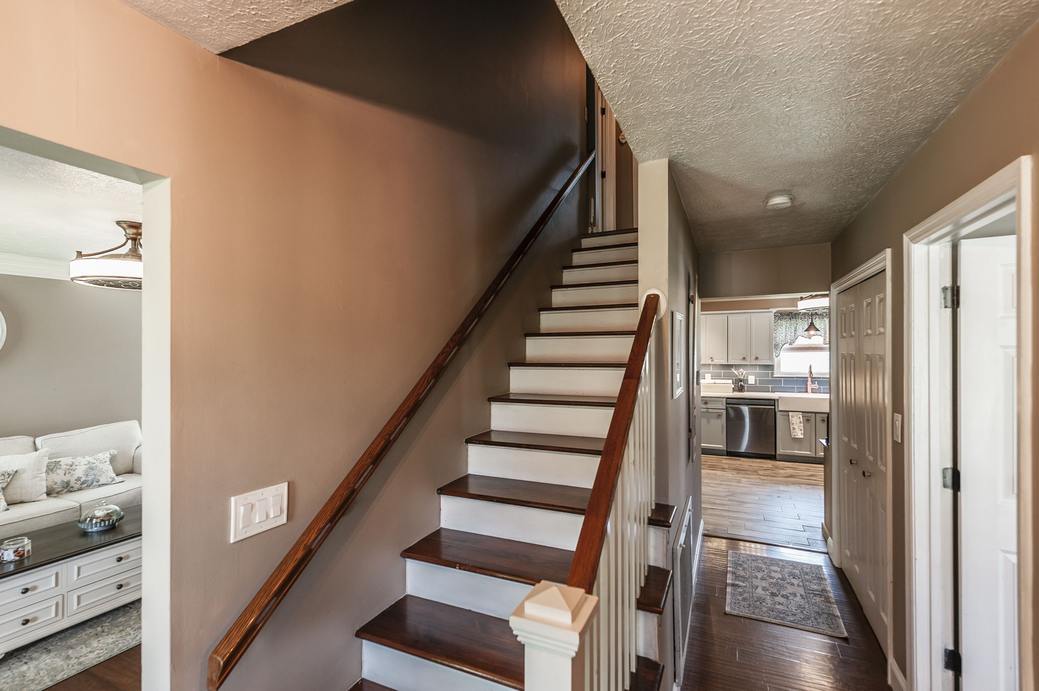 1511 Long Hollow Pike