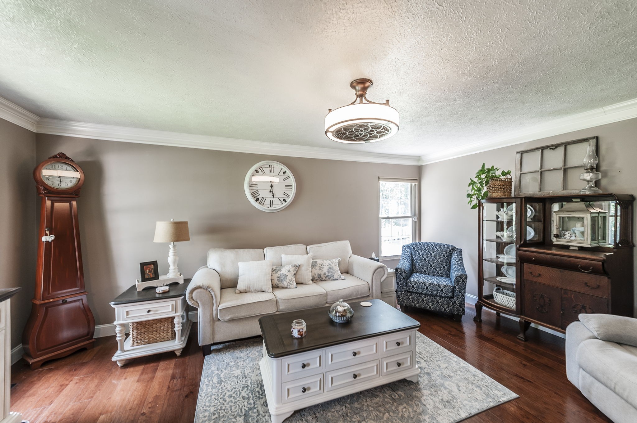1511 Long Hollow Pike