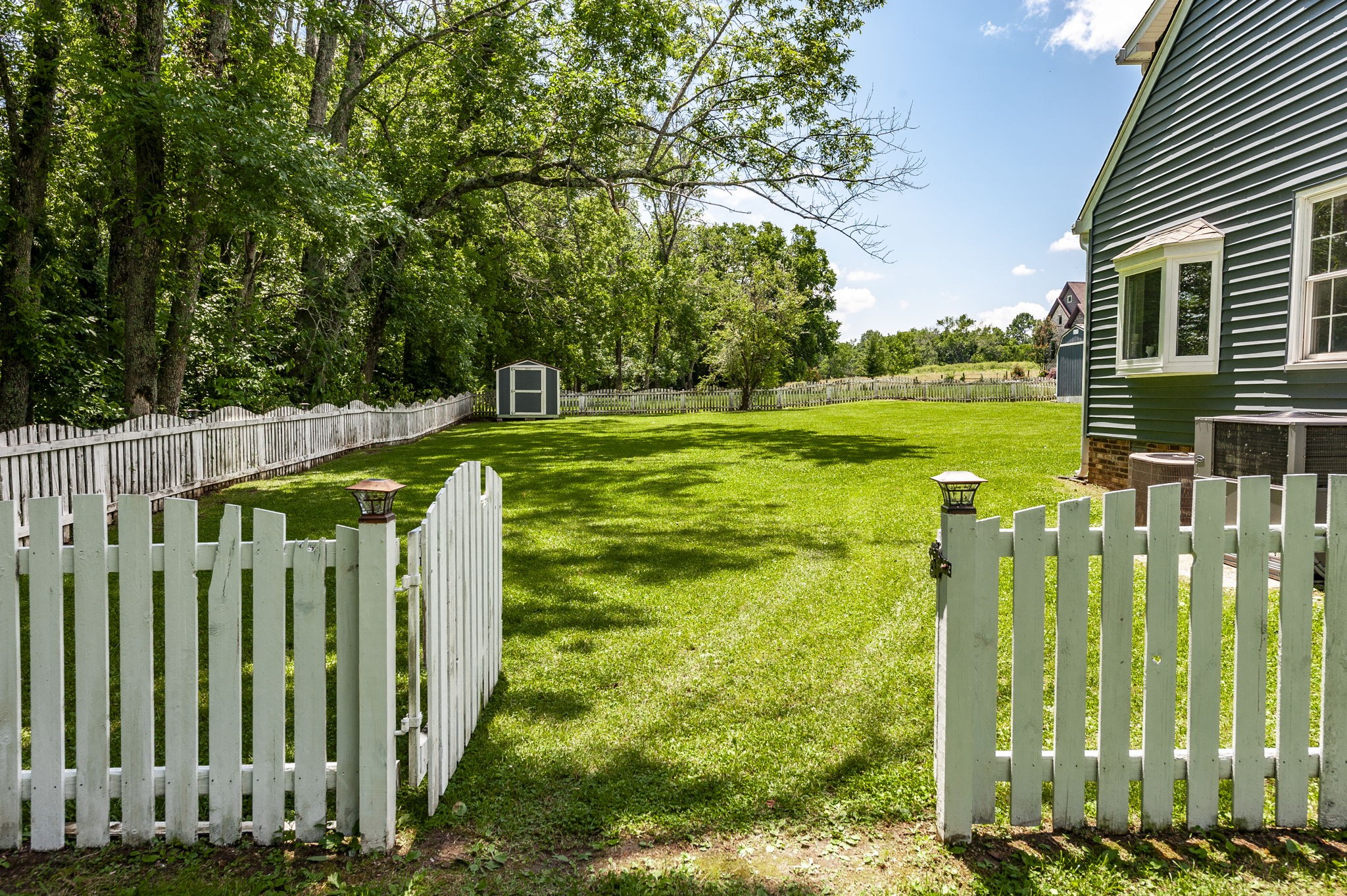 1511 Long Hollow Pike