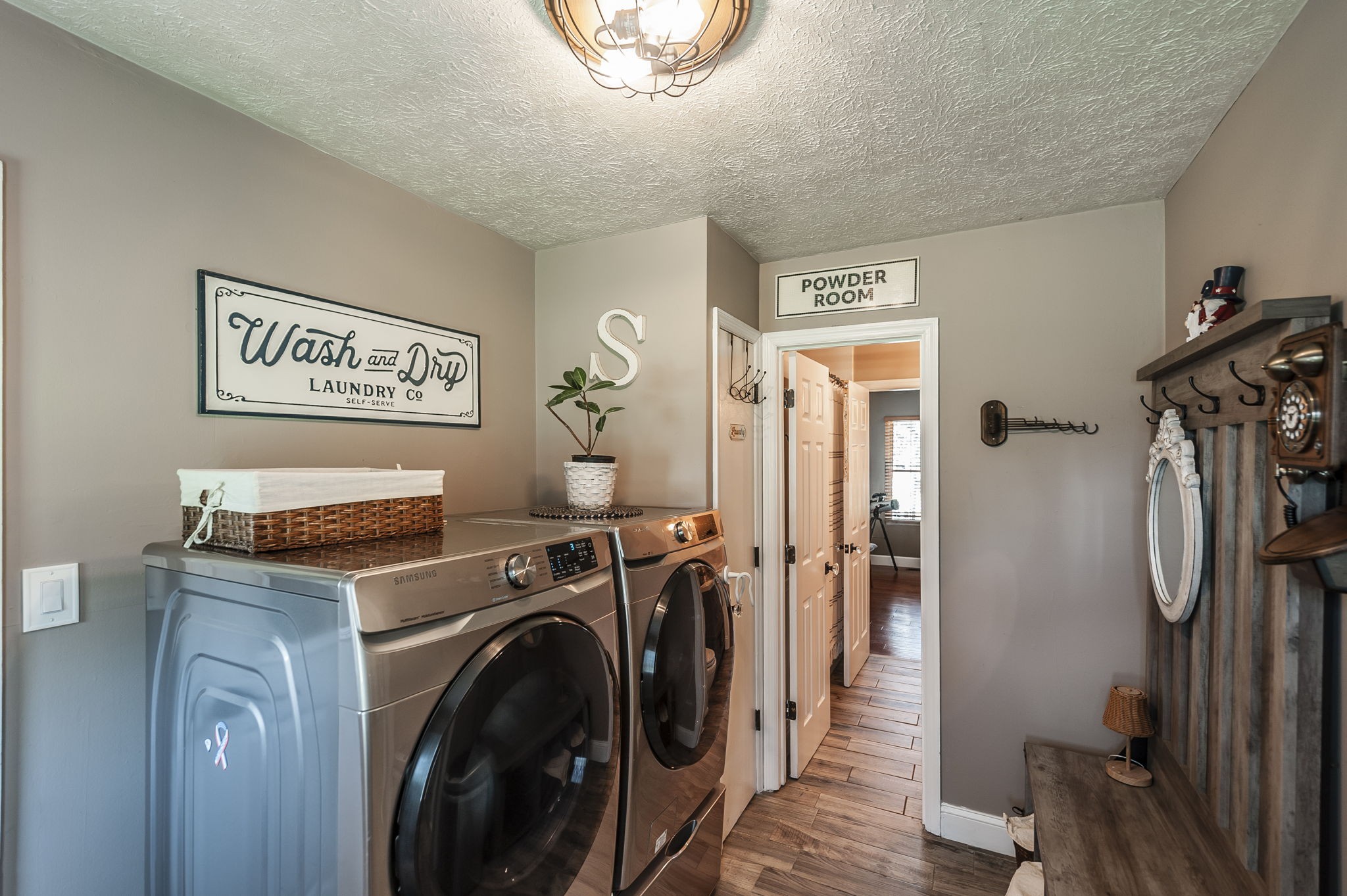 1511 Long Hollow Pike