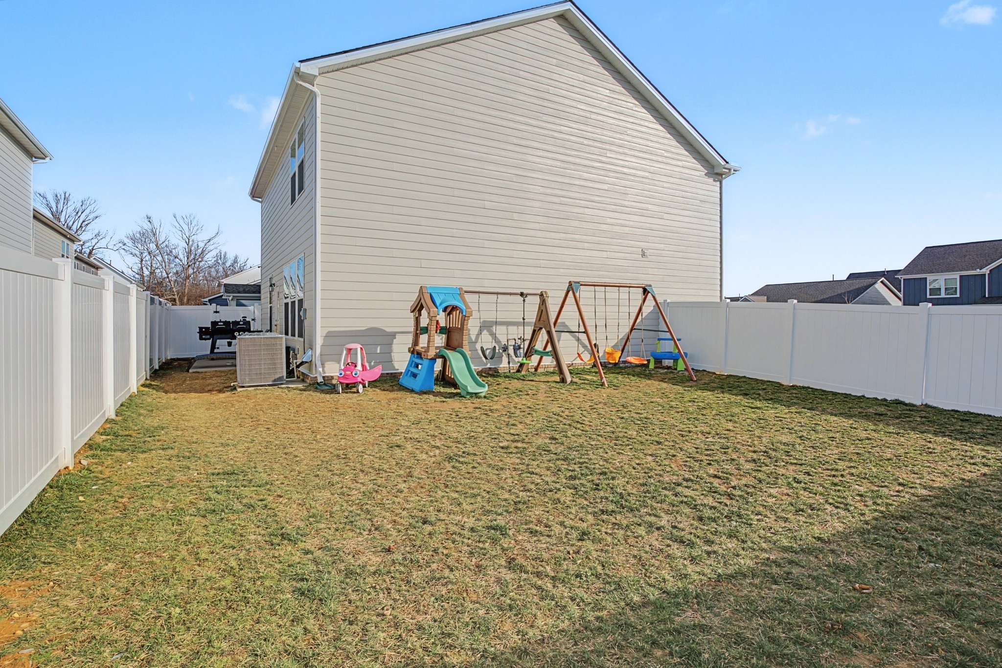 3063 Oscar Dr