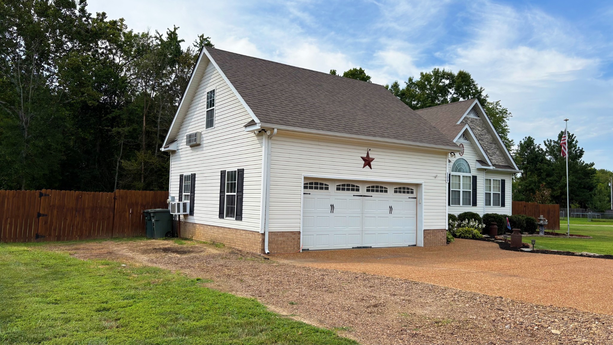 109 Carrie Mae Cir