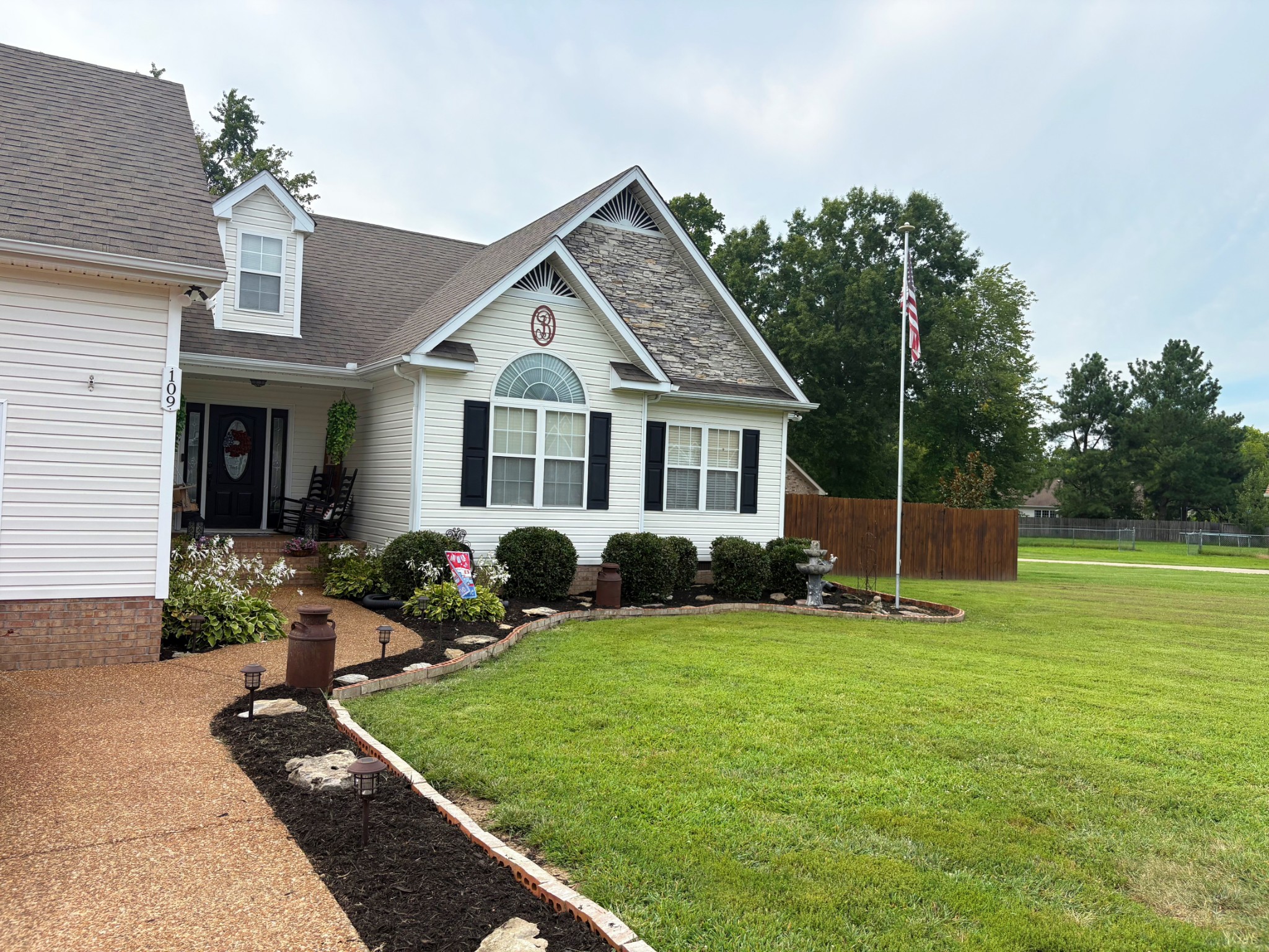 109 Carrie Mae Cir