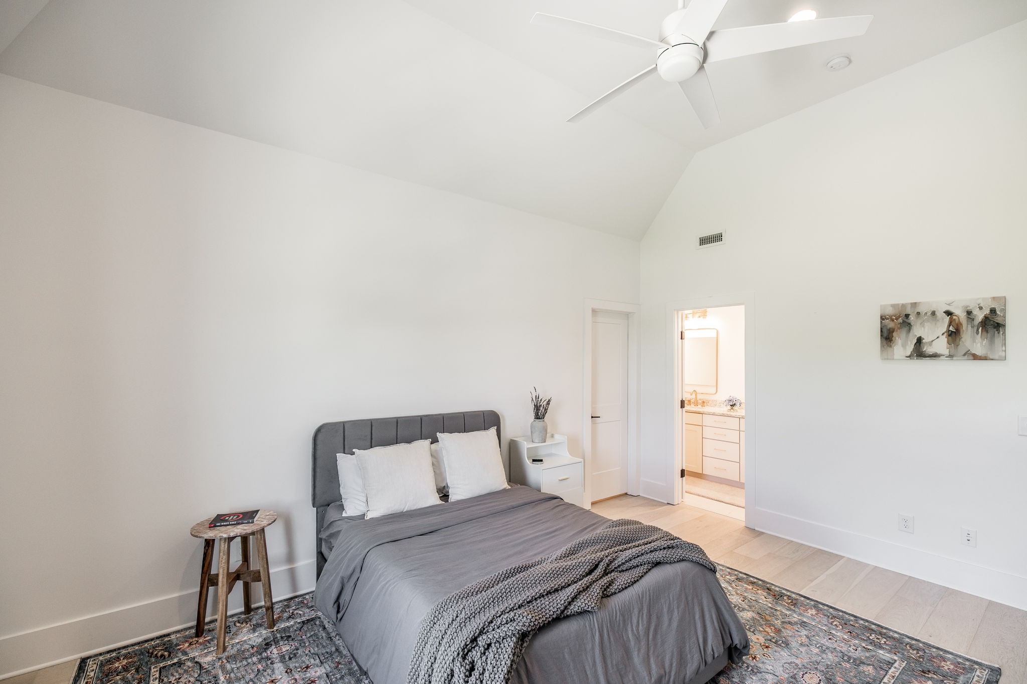 825B Douglas Bend Road