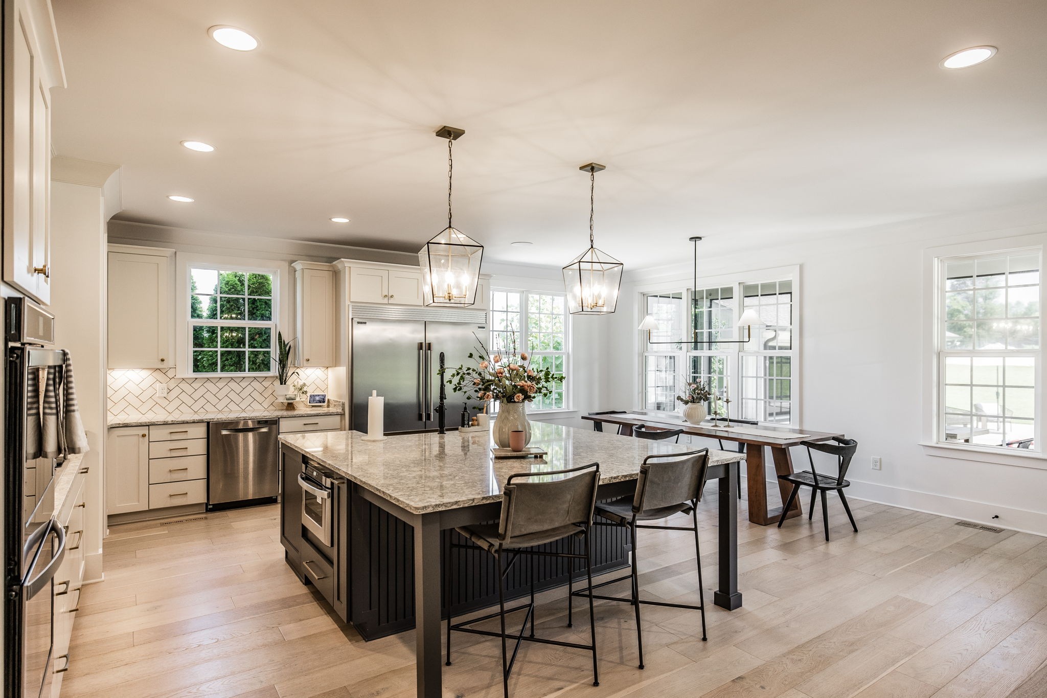 825B Douglas Bend Road