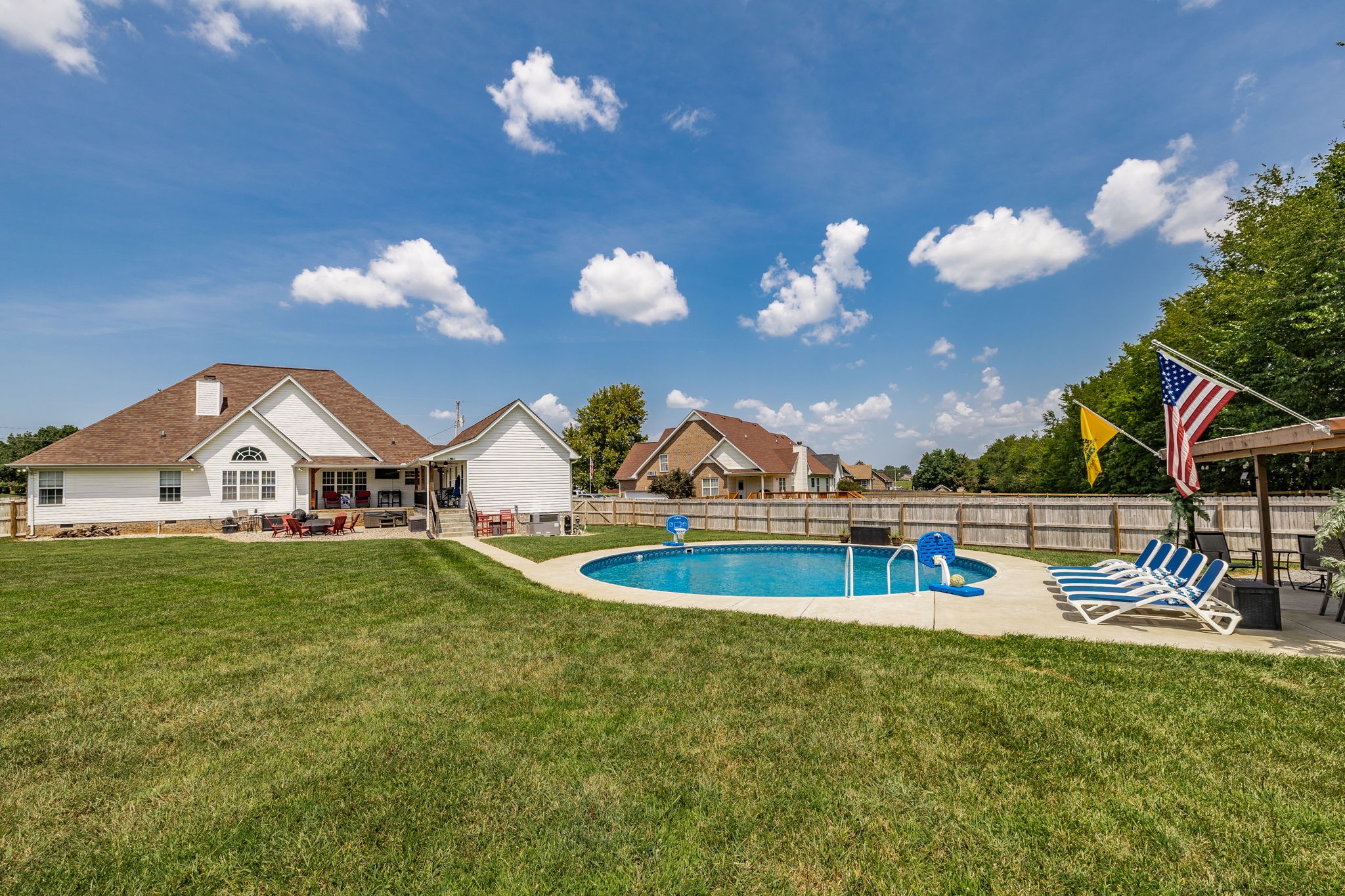 124 Emma Dr
