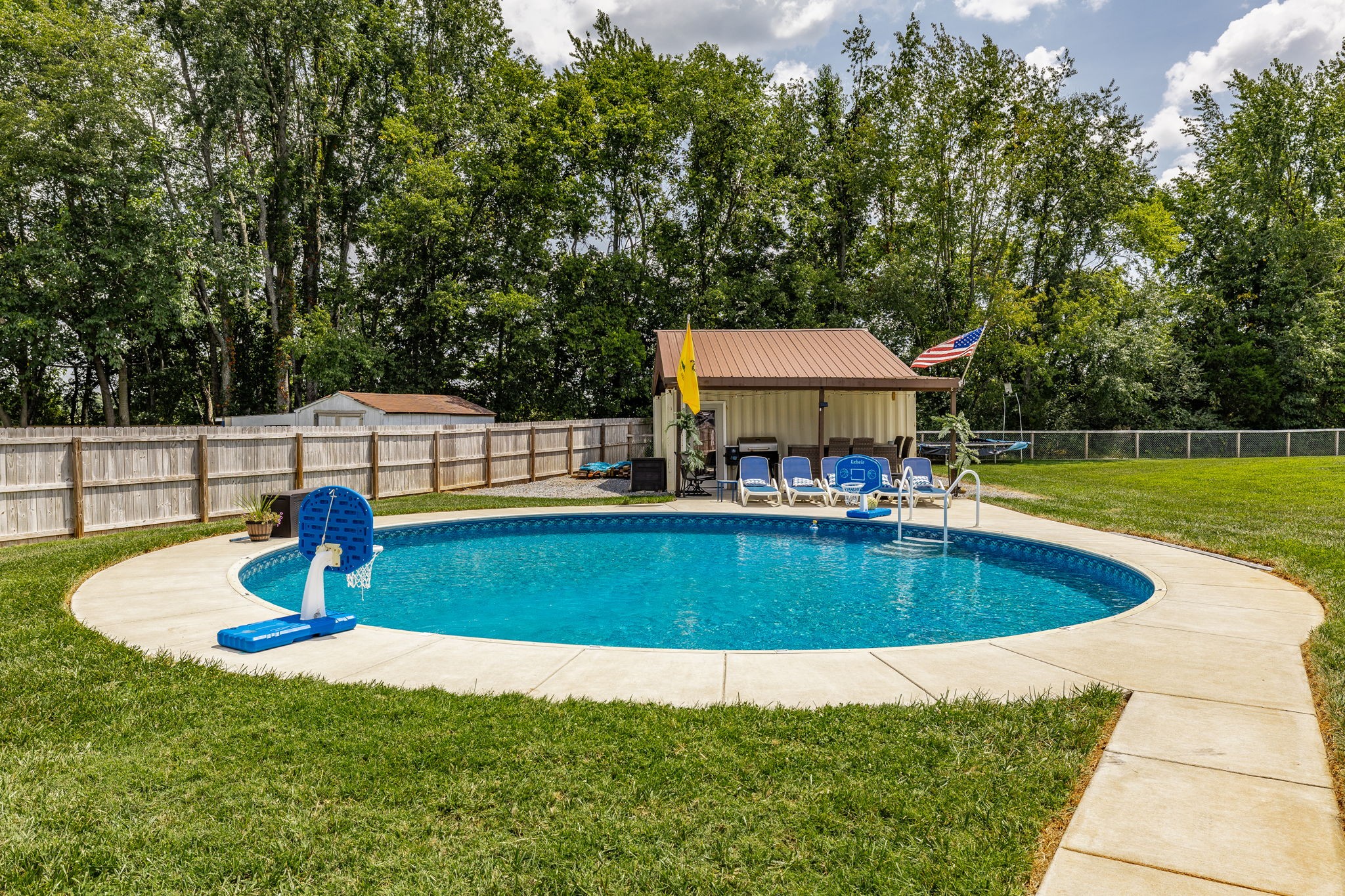 124 Emma Dr
