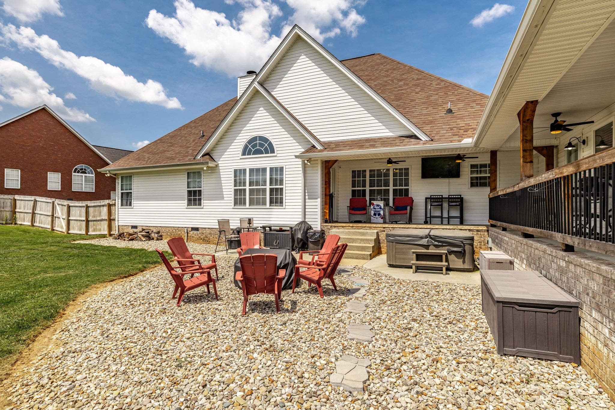 124 Emma Dr