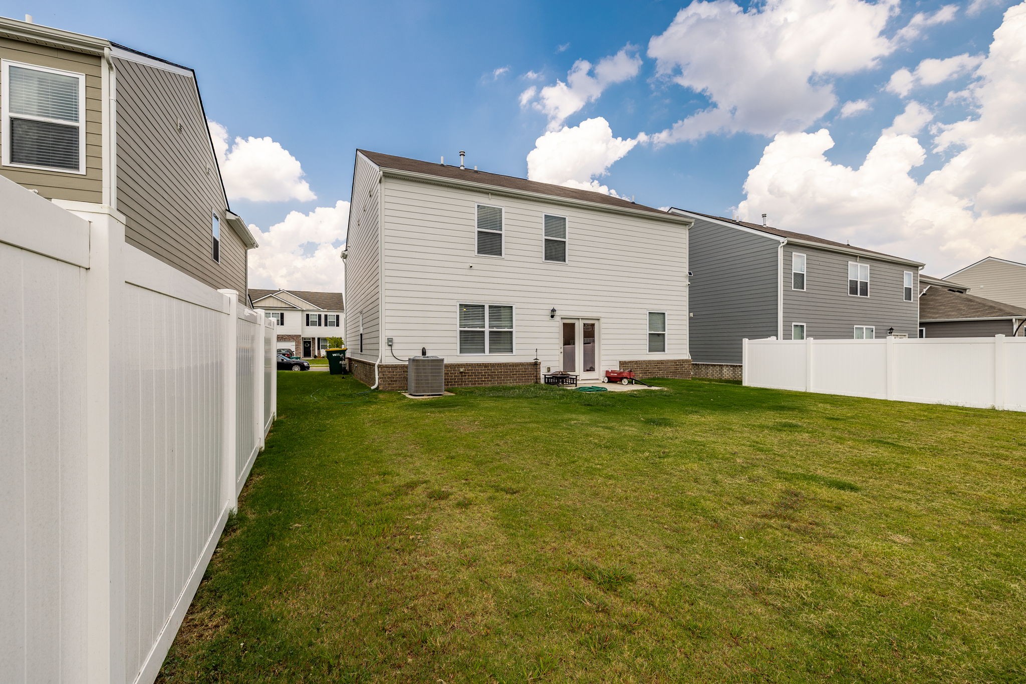 2293 Tate Farm Ln