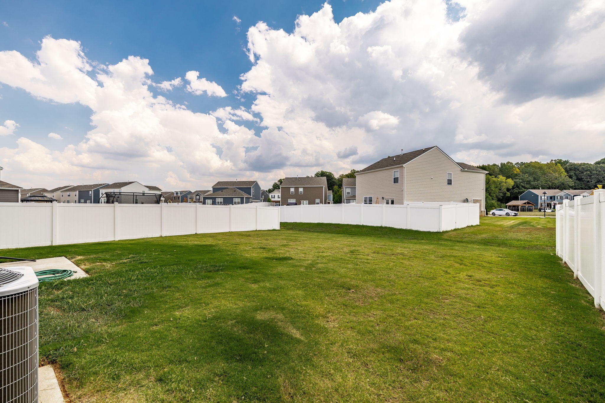 2293 Tate Farm Ln