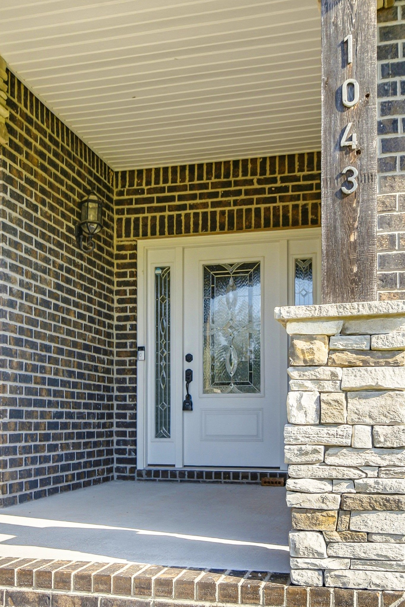 1043 Founders Ln