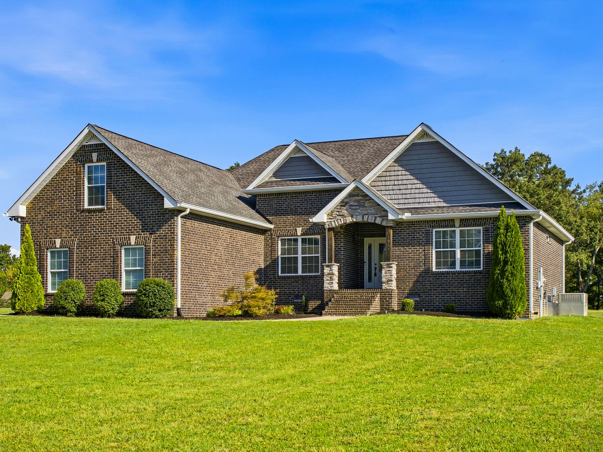 1043 Founders Ln