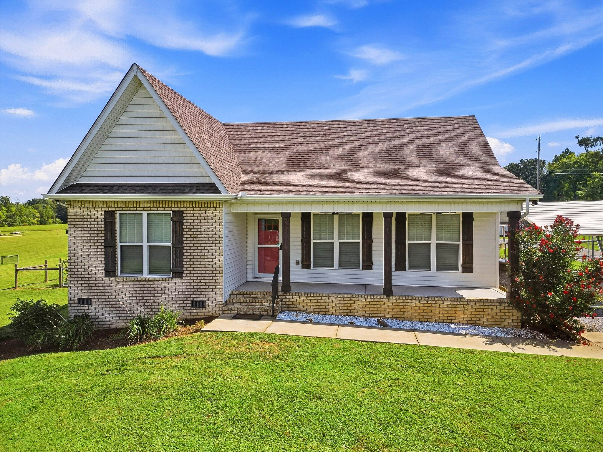 174 Dorris Ln