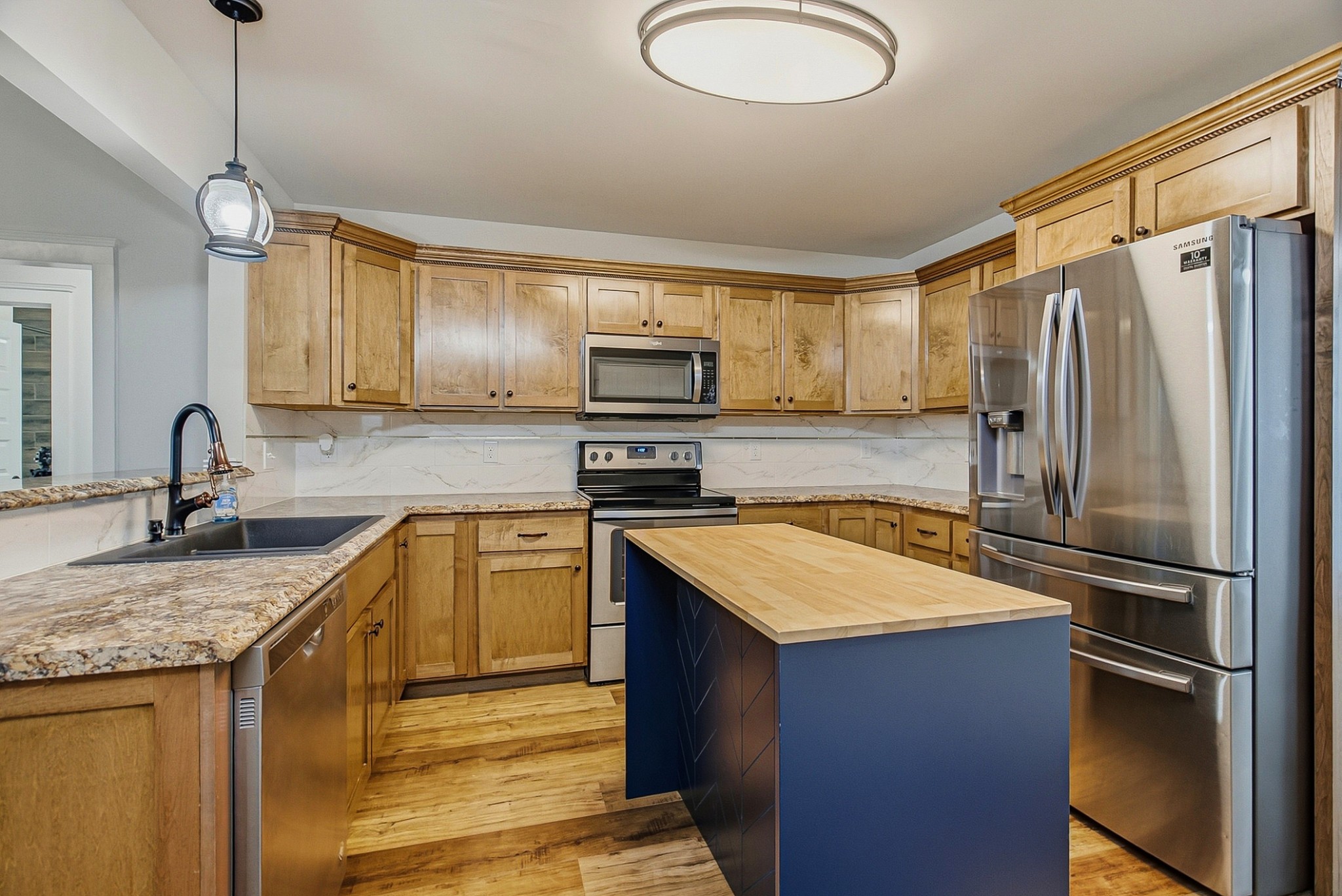174 Dorris Ln