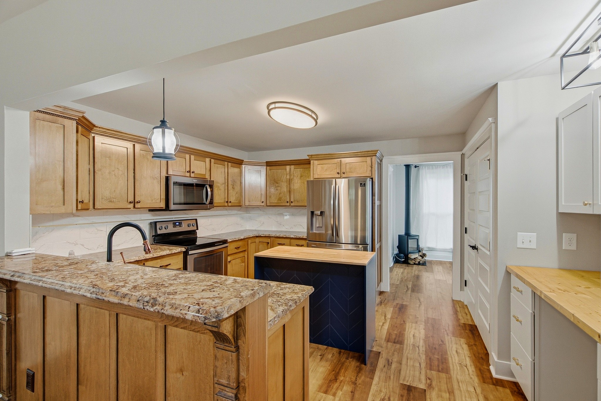 174 Dorris Ln