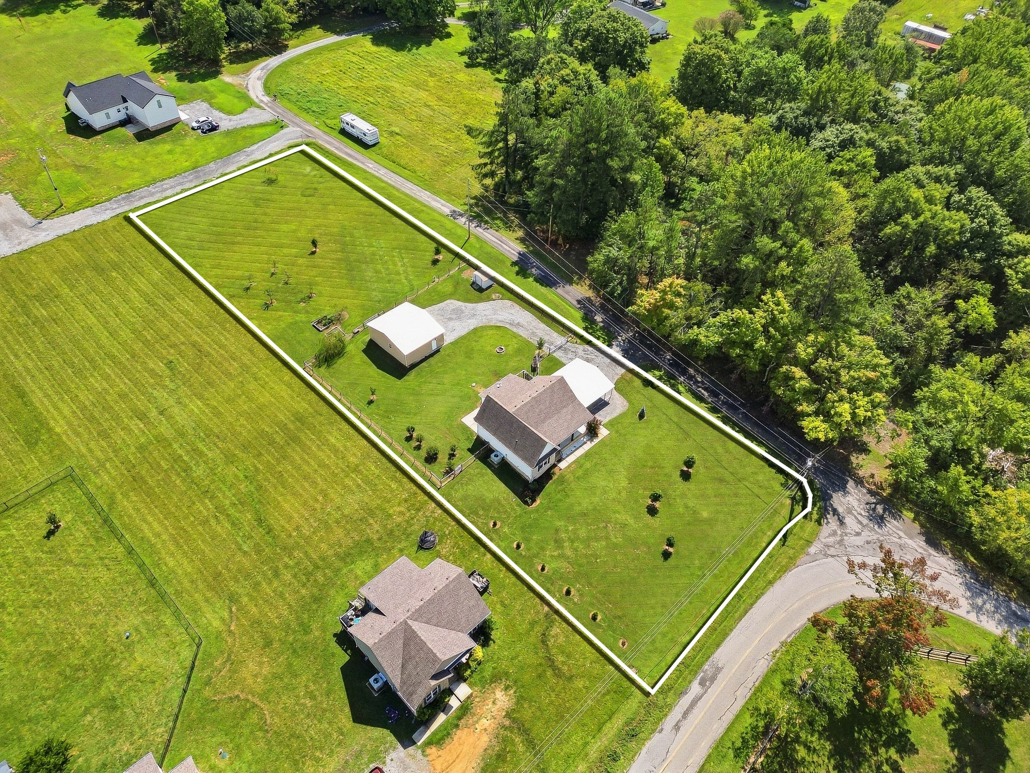 174 Dorris Ln