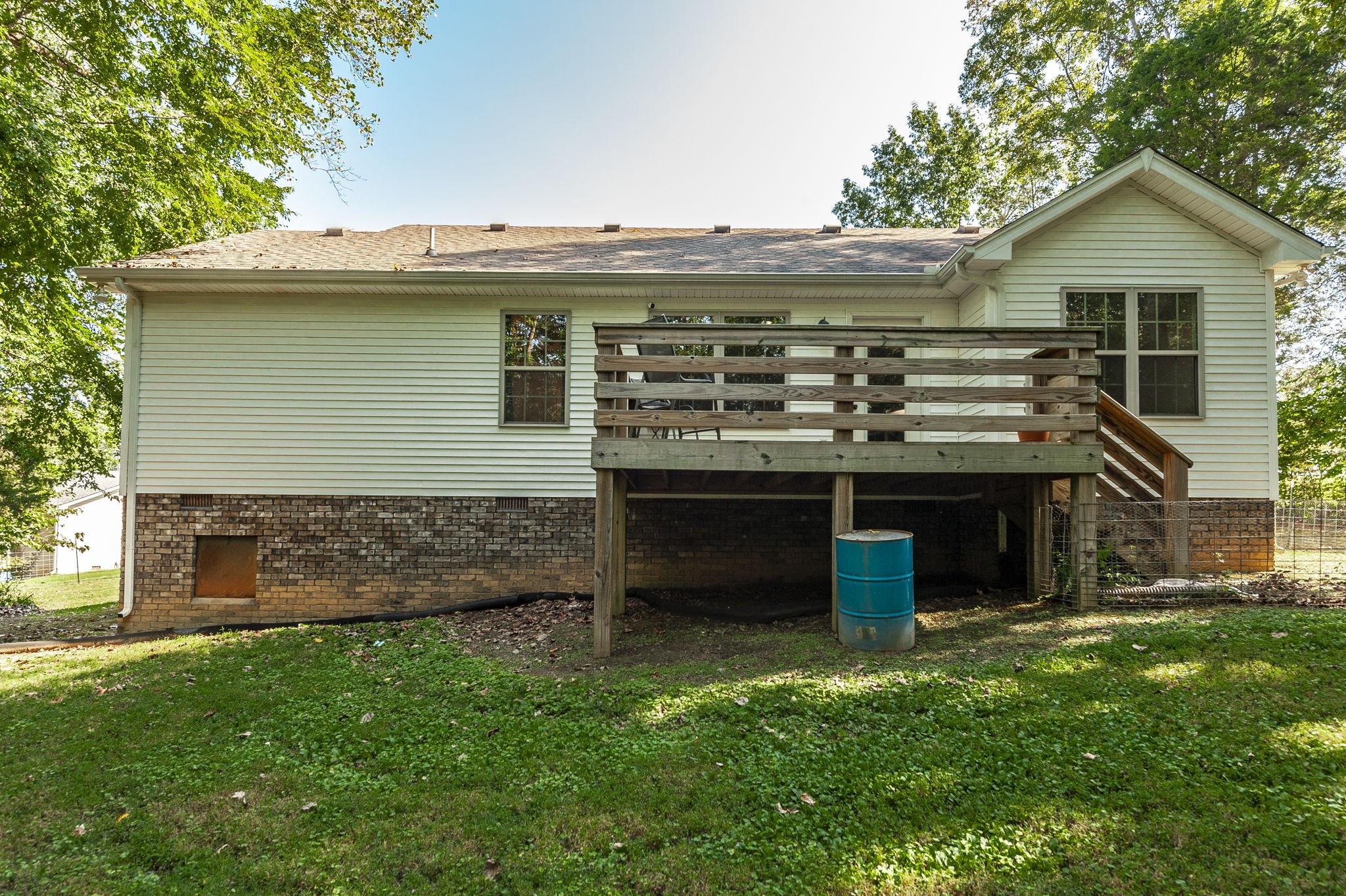 1028 Chris Dr