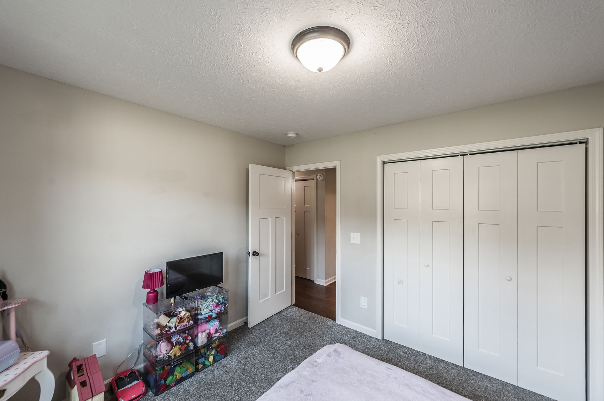 1028 Chris Dr
