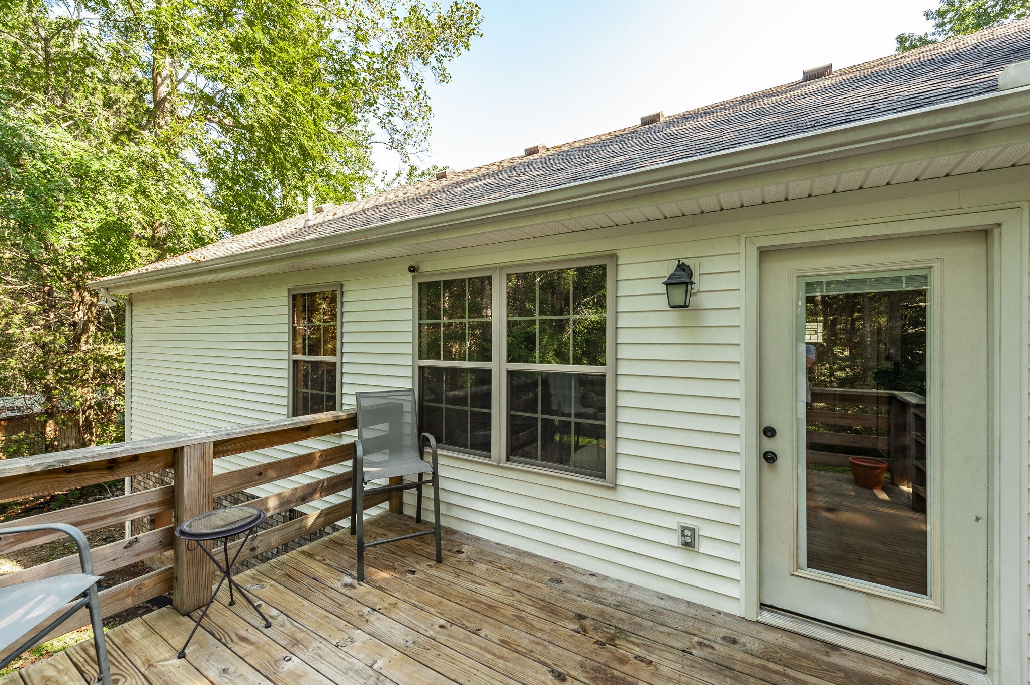 1028 Chris Dr