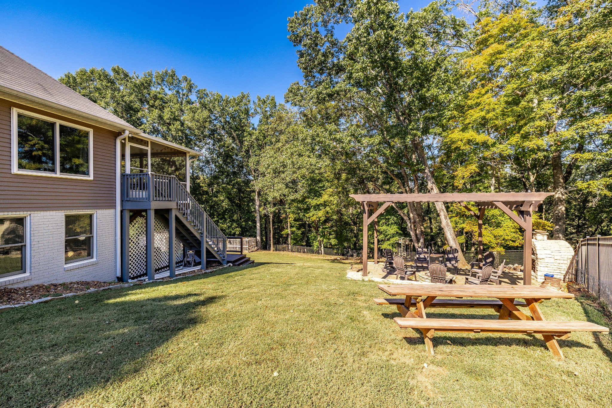 307 Dorris Ct